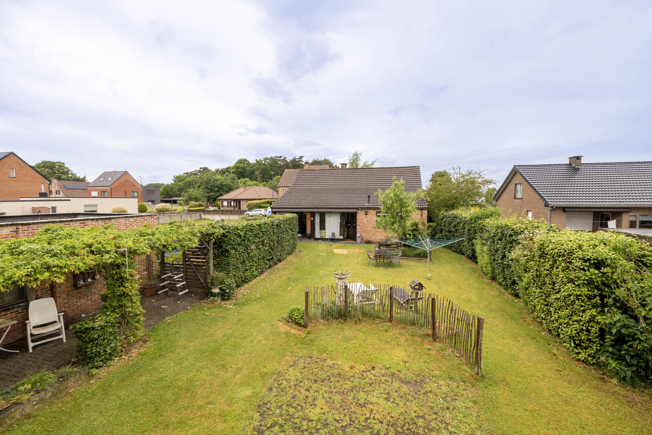 Ruime gelijkvloerse huurwoning met 3 slaapkamers en tuin!