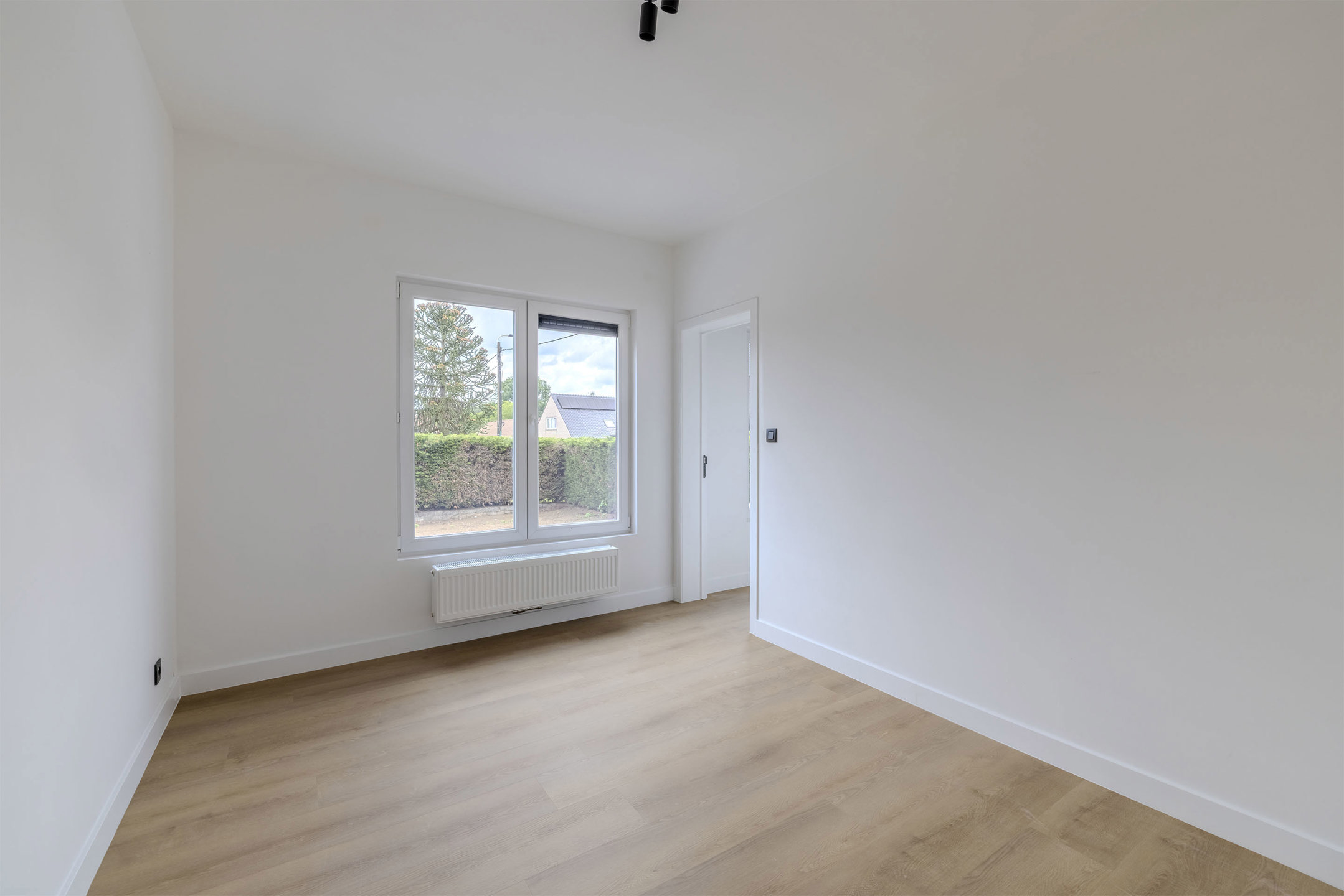 Gelijkvloers appartement - 2 slaapkamers op 400m2