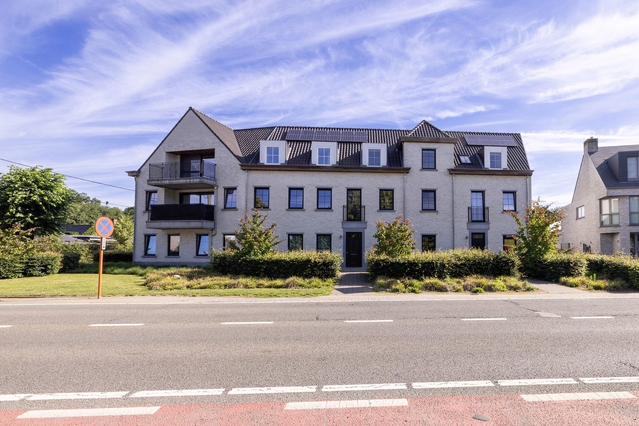 Penthouse met 3 slaapkamers - 2 terrassen en staanplaats