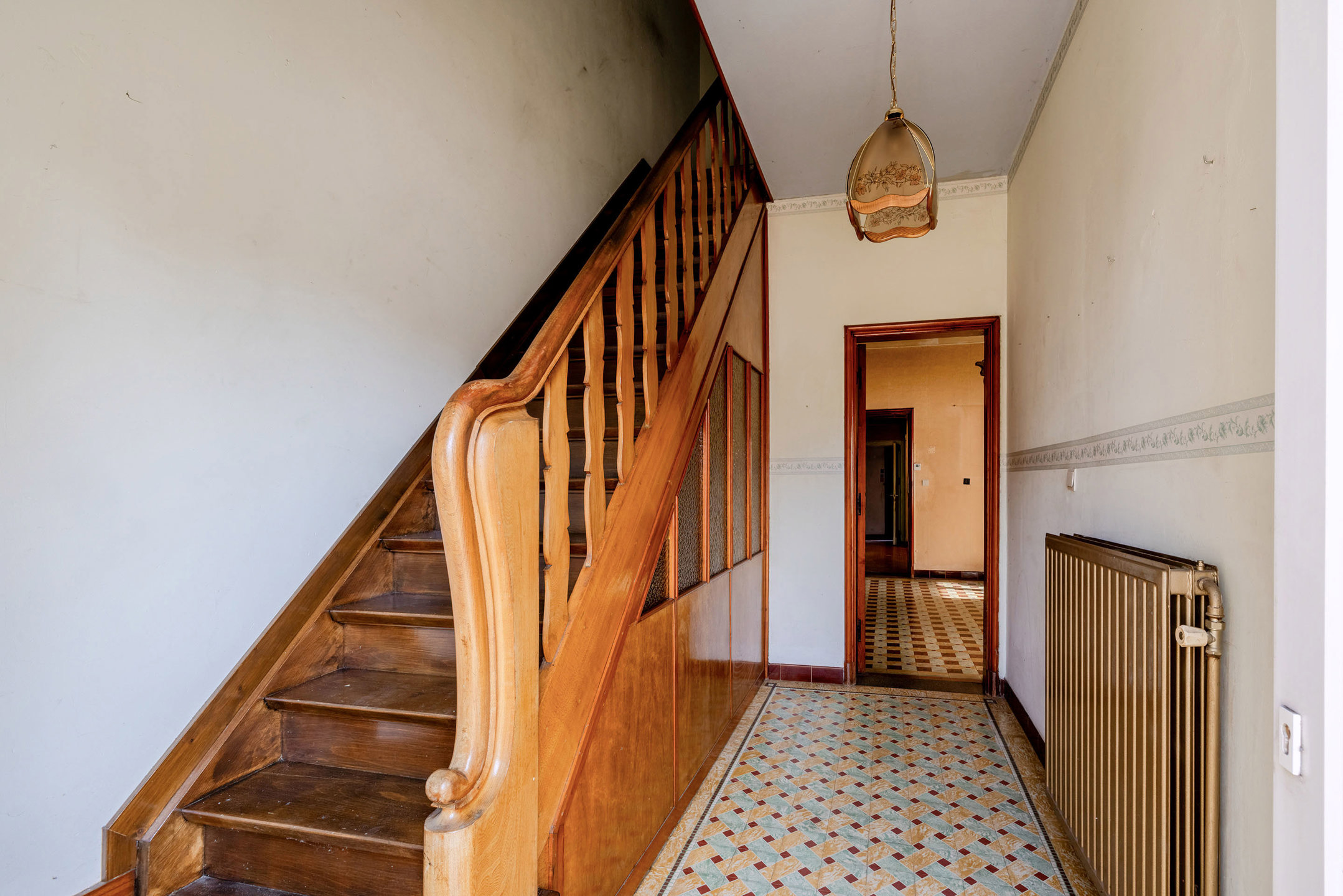 Te renoveren woning in Westmalle op 210m² met 3 slaapkamers!