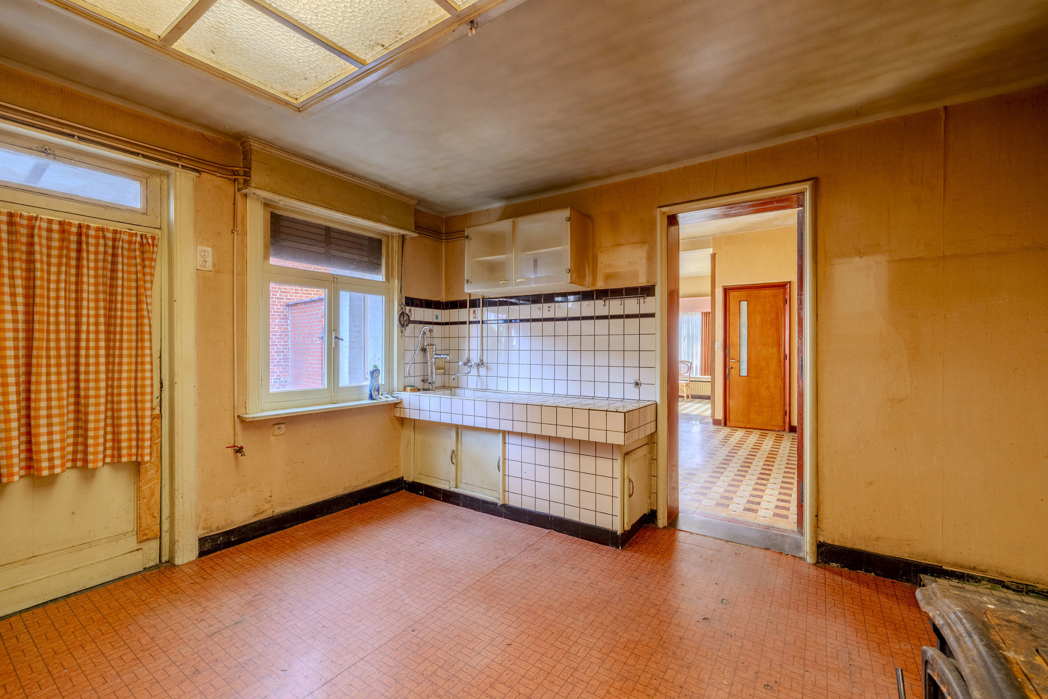 Te renoveren woning in Westmalle op 210m² met 3 slaapkamers!