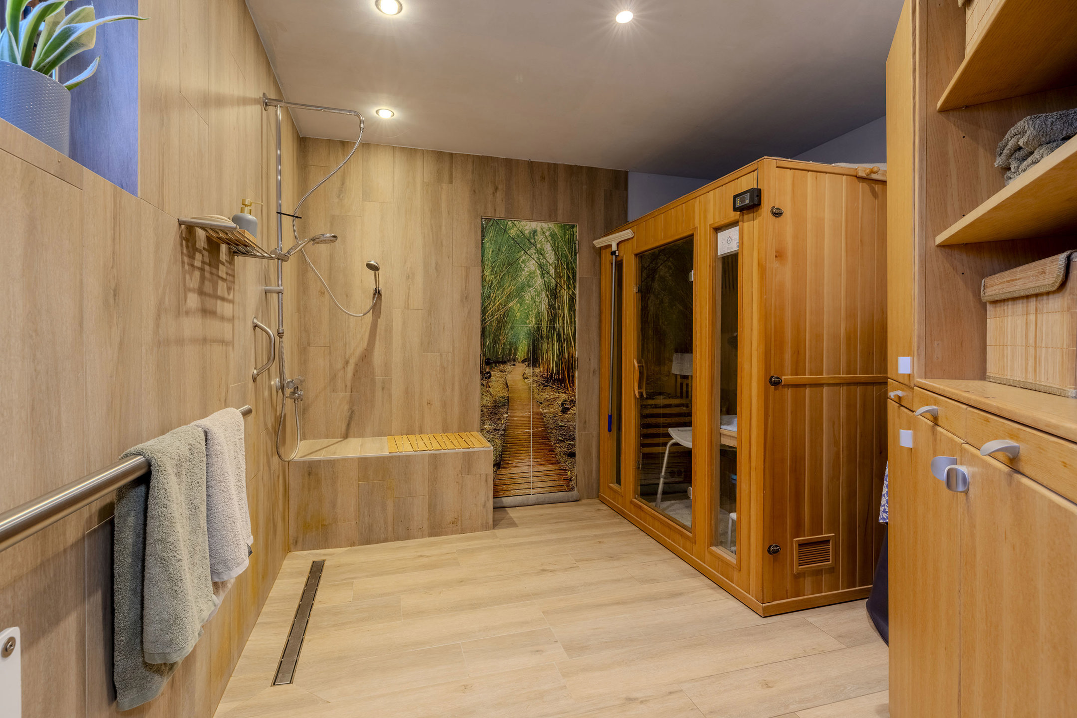Instapklare woning met 4 slaapkamers op perceel van 1.526 m²!