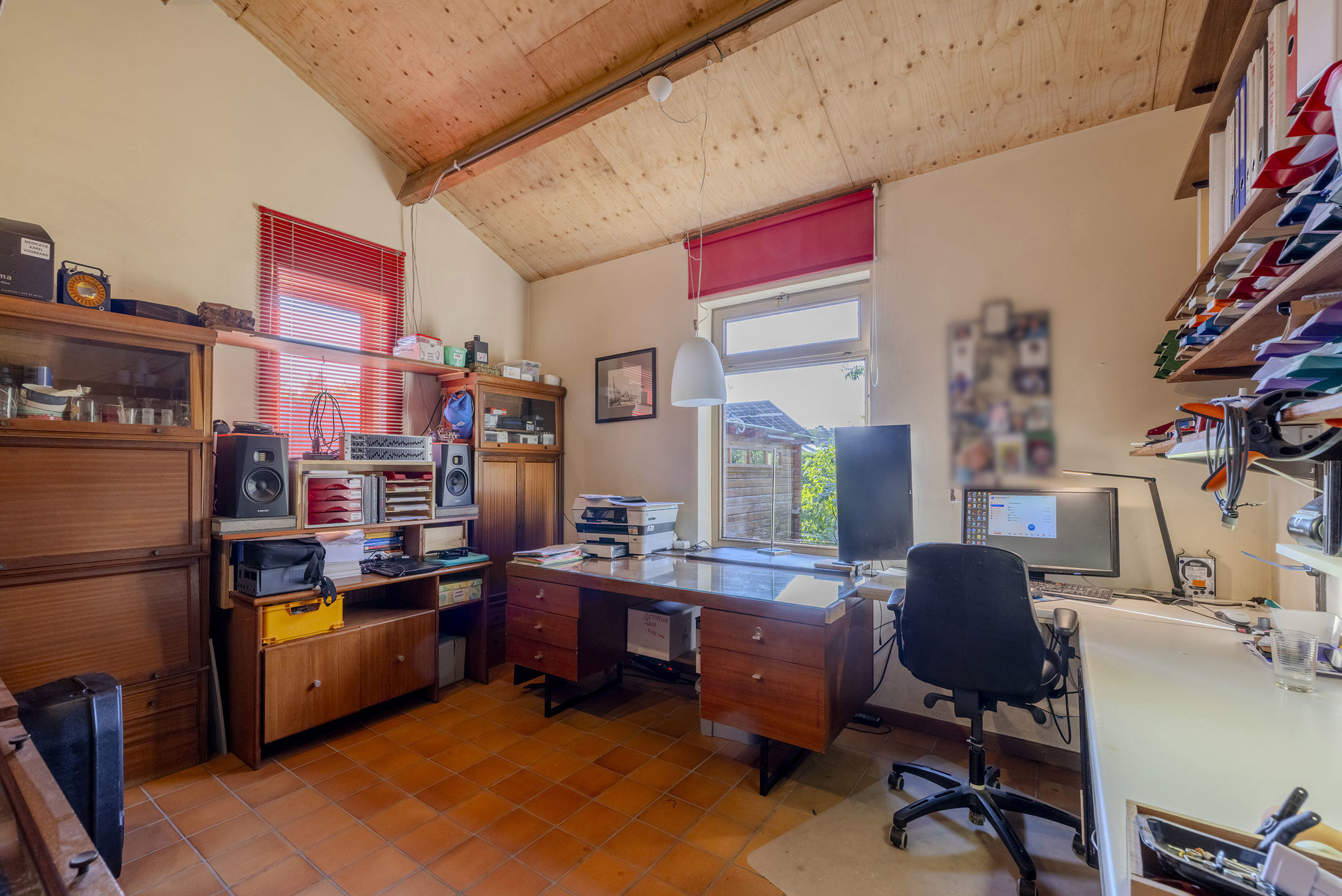 Instapklare woning met 4 slaapkamers op perceel van 1.526 m²!