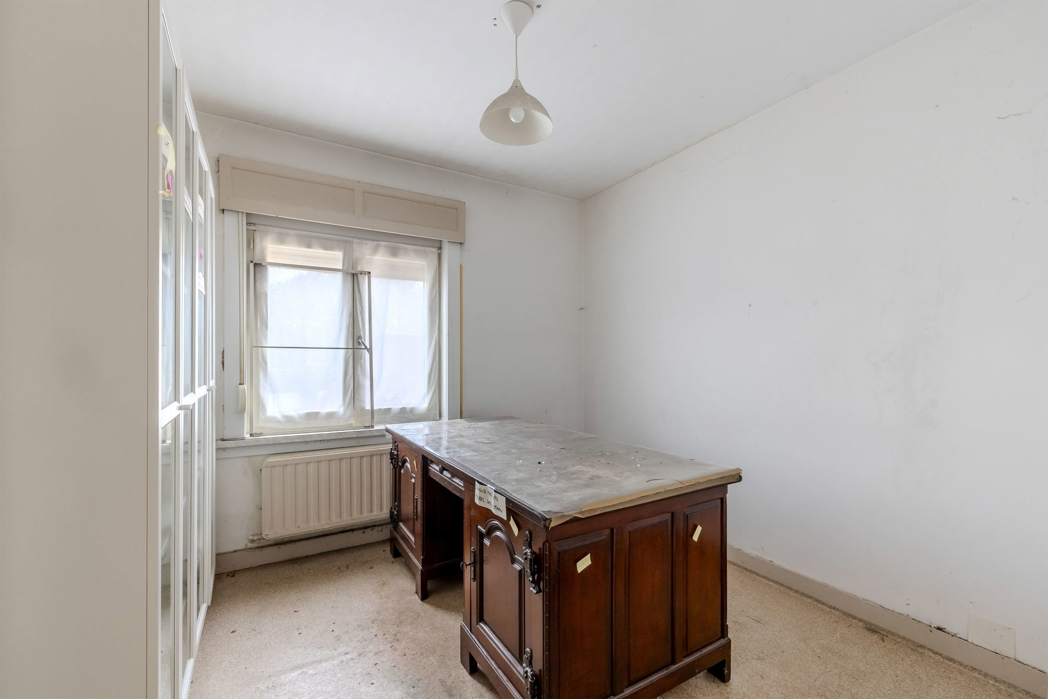 Ruime woning met loods (180m²) op toplocatie.
