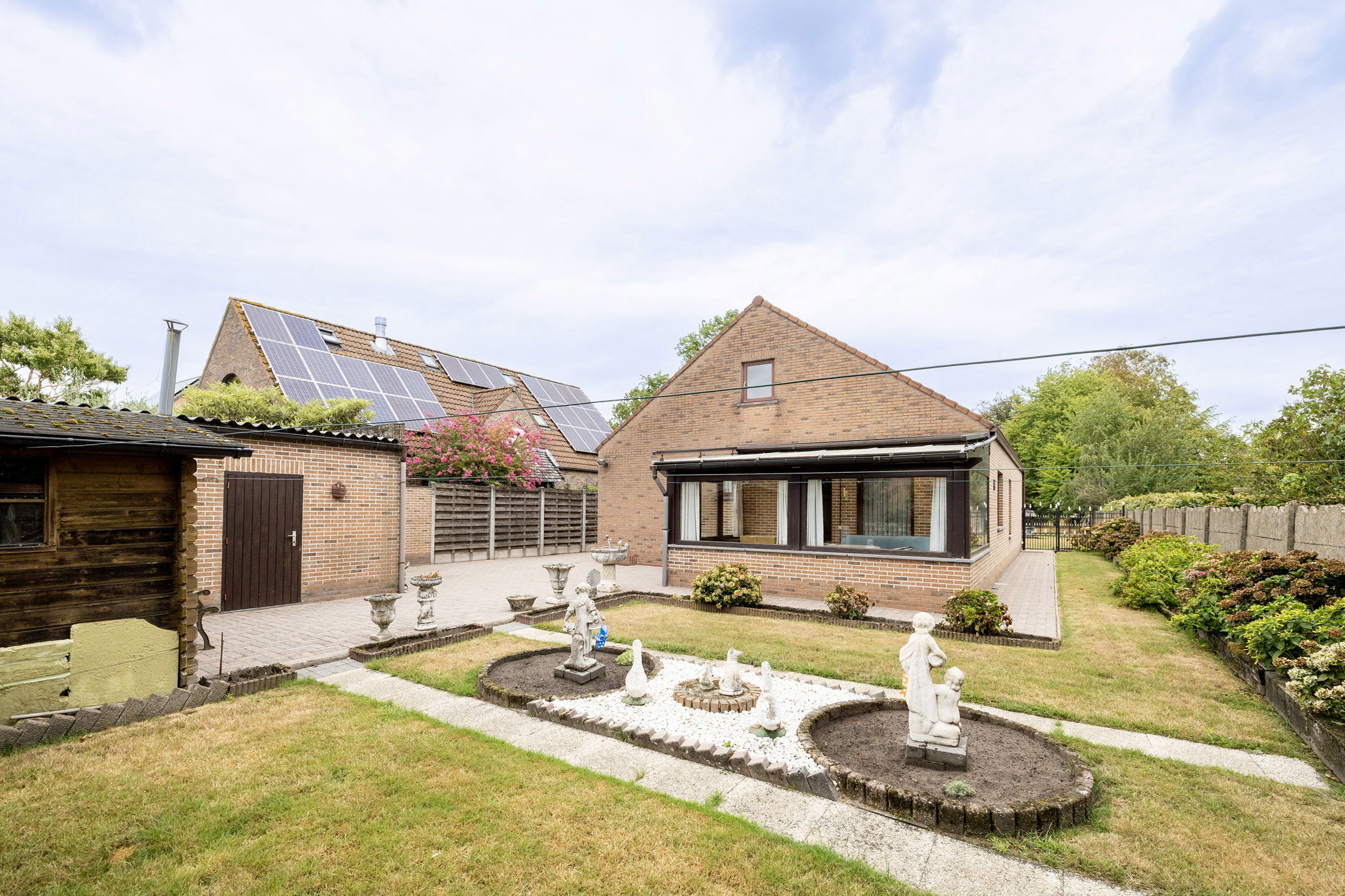 Instapklare, rustig gelegen woning op mooi perceel van 756 m²!