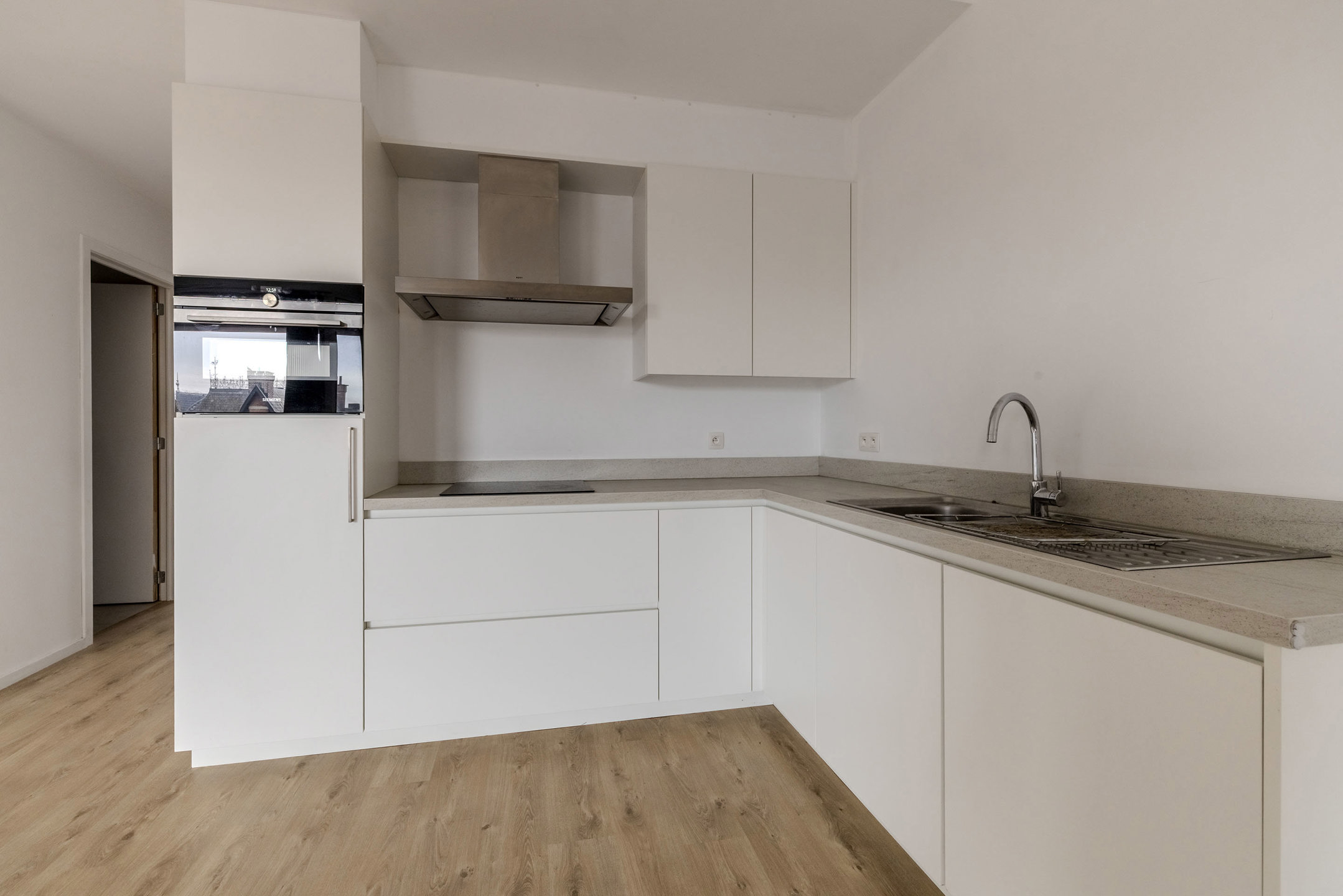 Instapklaar appartement met parkeerplaats in Westmalle!