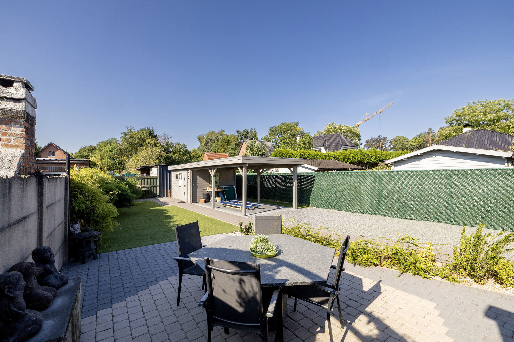 Ruime gelijkvloerse huurwoning met 1 slaapkamer en tuin!