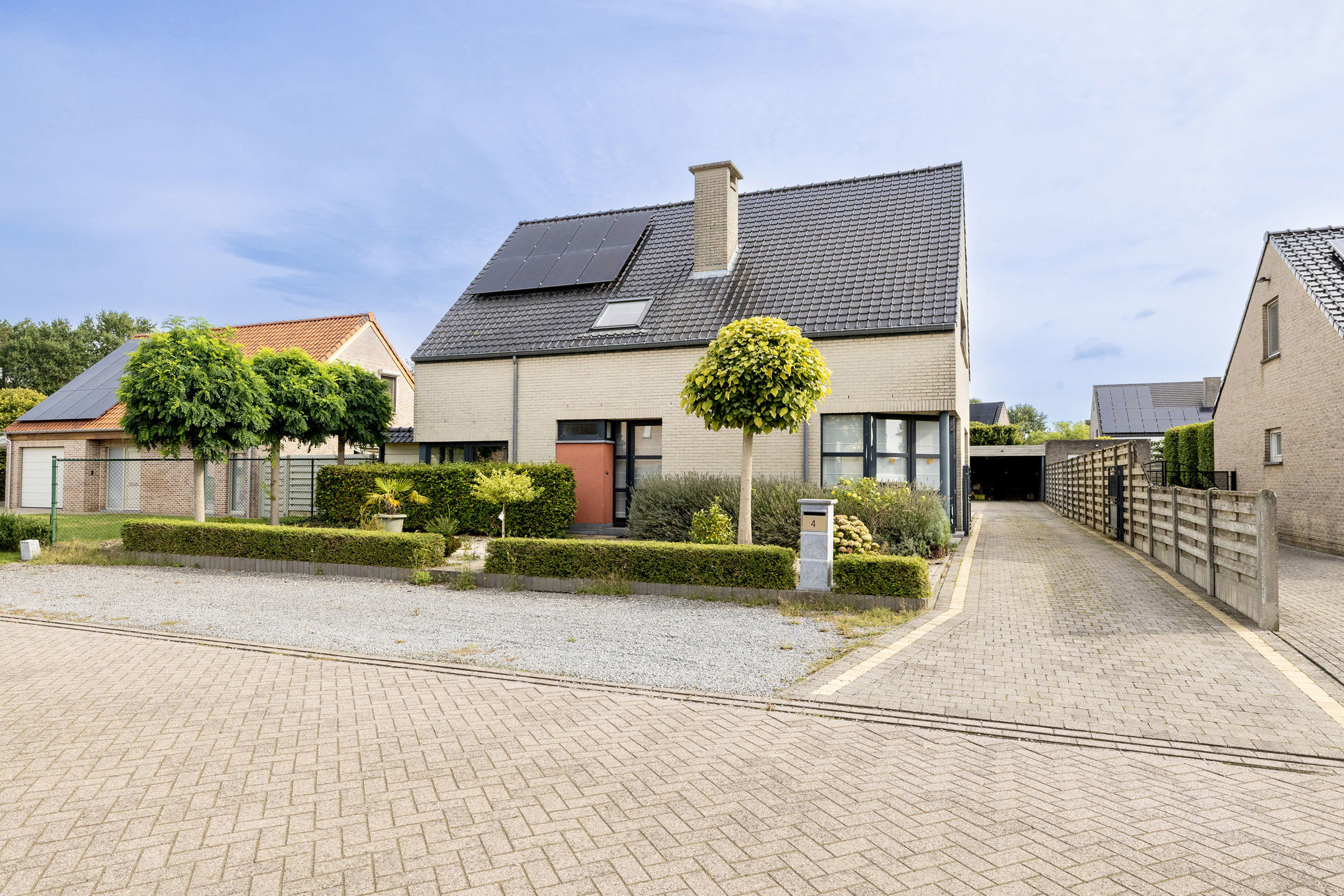 Woning in doodlopende straat met 5-6 Slaapkamers