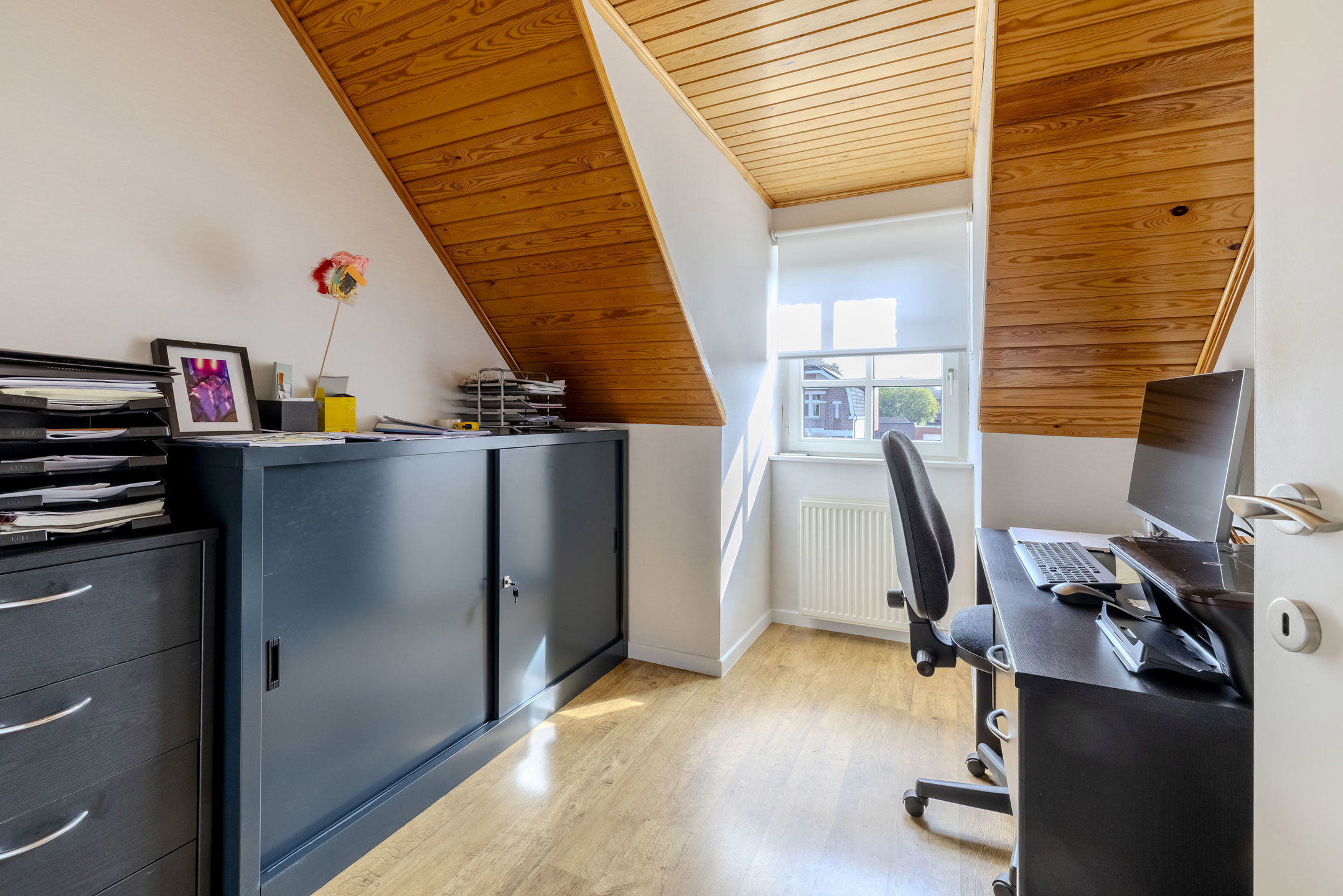 Instapklare woning op 1.440 m² in centrum Oostmalle!