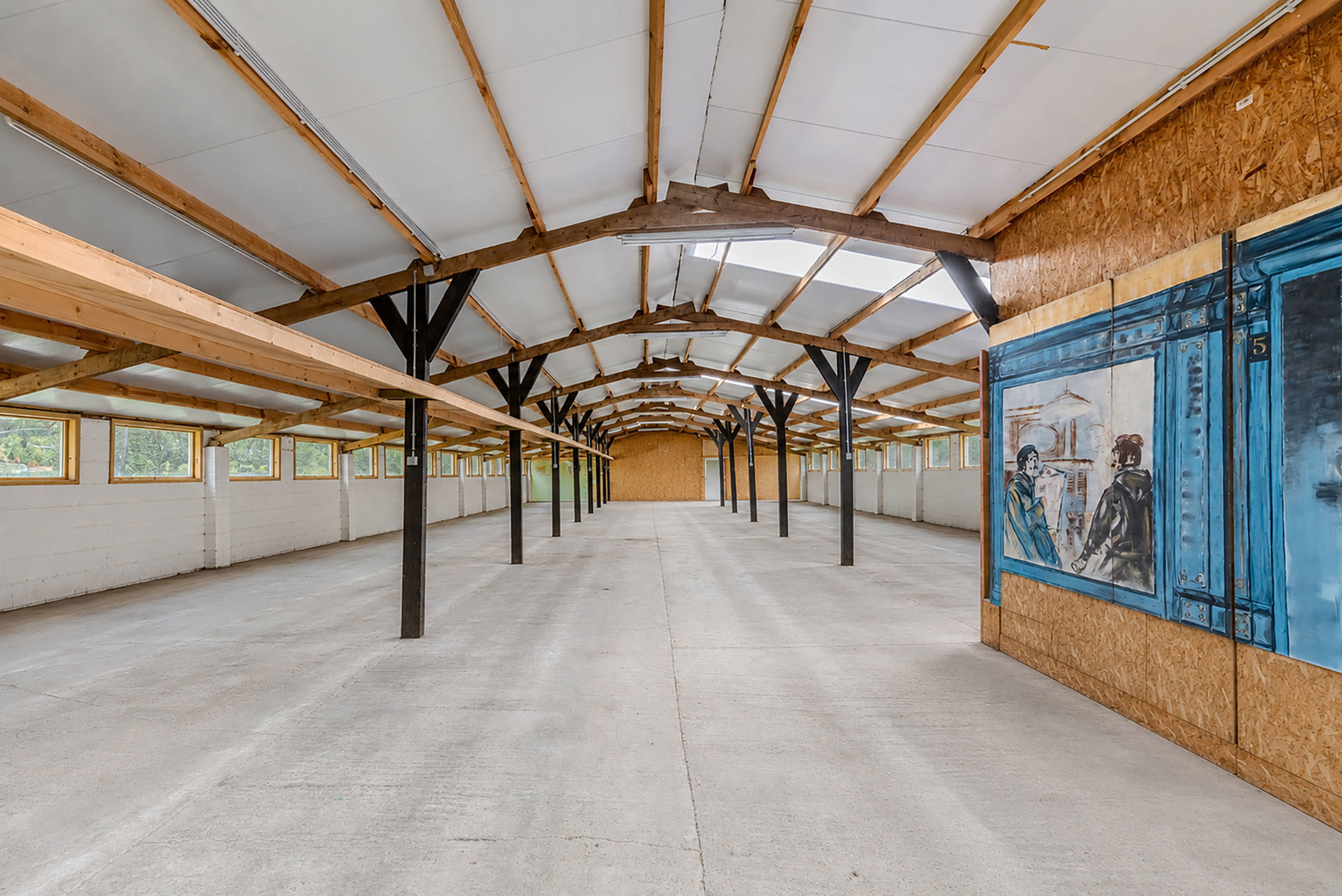 Ruime woning met vergunde loods 660 m² in Herentals!