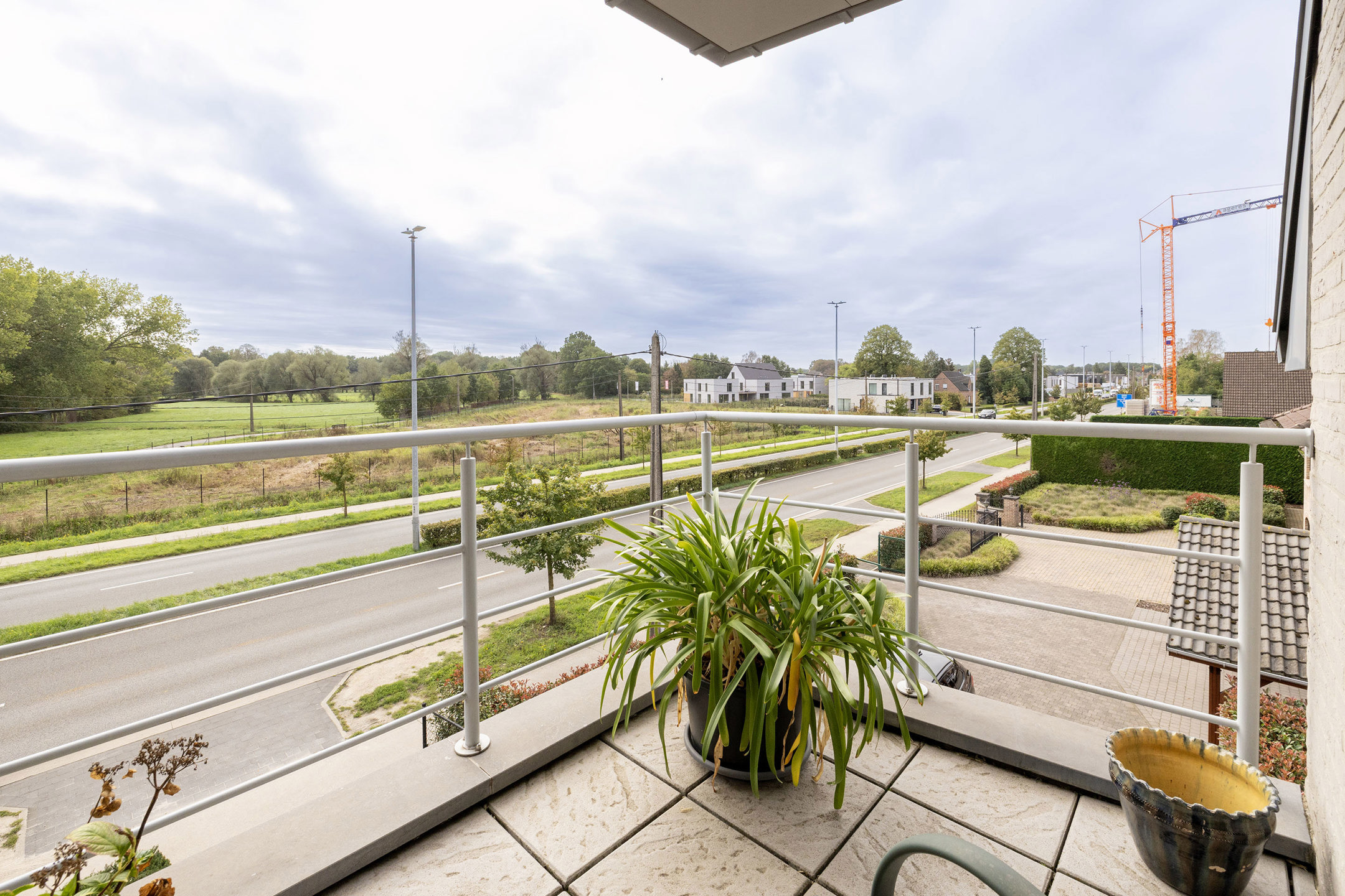Uitzonderlijk appartement met 6 slaapkamers in Zandhoven!