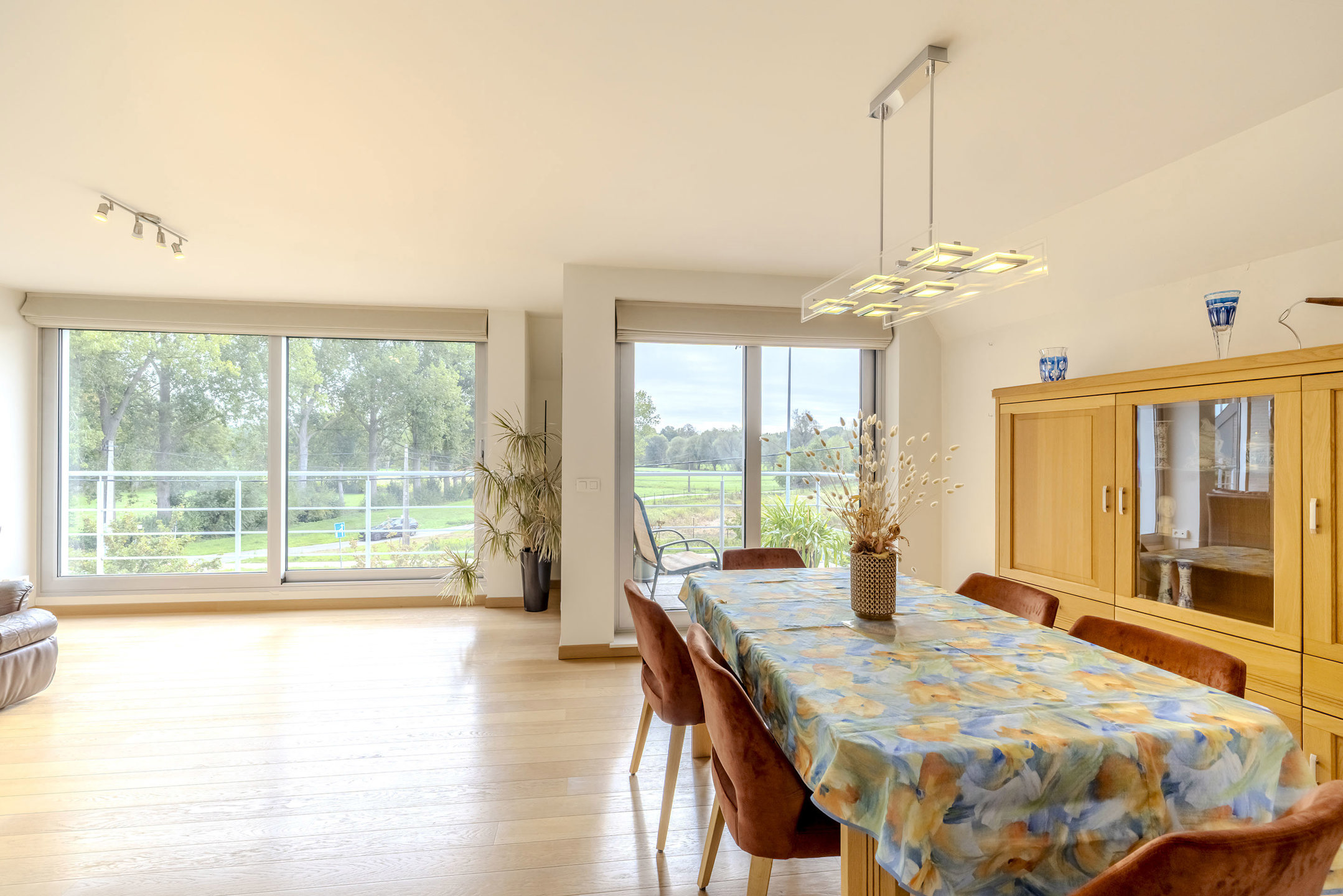 Ruim appartement van 117 m² met 3 slaapkamers in Zandhoven!