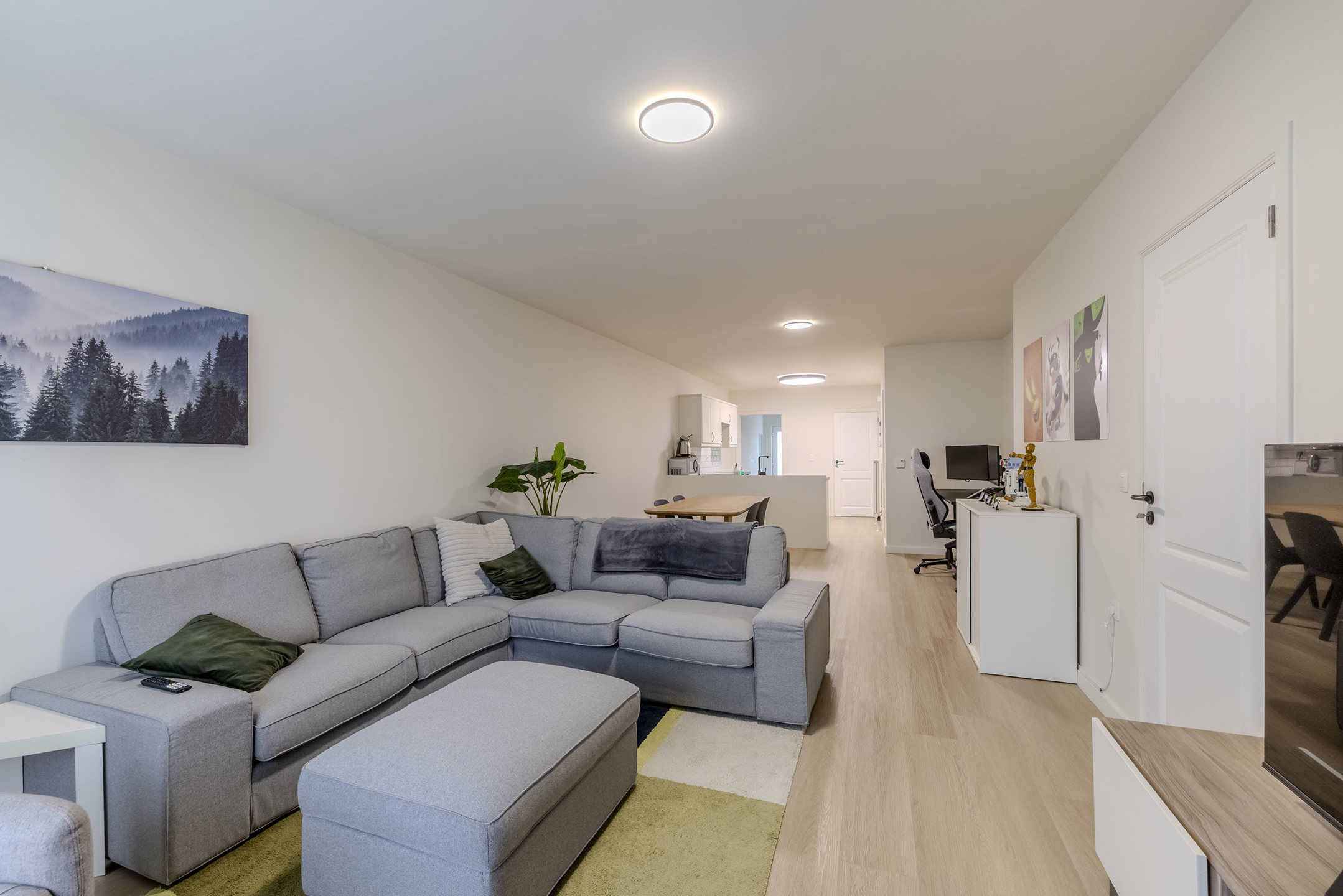 Gelijkvloers appartement met parking & tuin