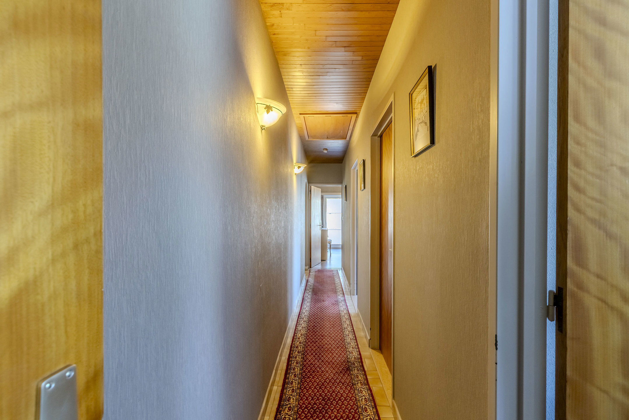 Gelijkvloerse woning met 3 slaapkamers op 730 m² in Sint-Job!