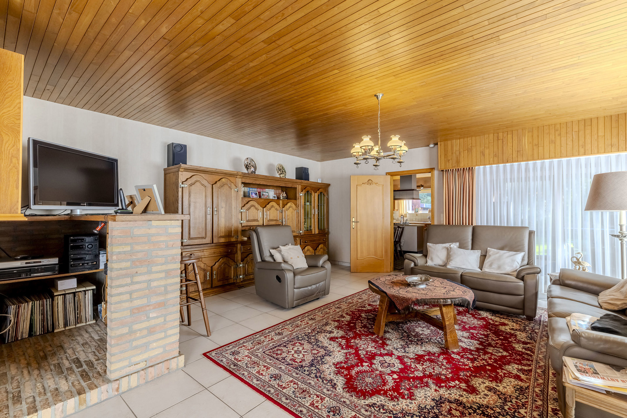 Gelijkvloerse woning met 3 slaapkamers op 730 m² in Sint-Job!