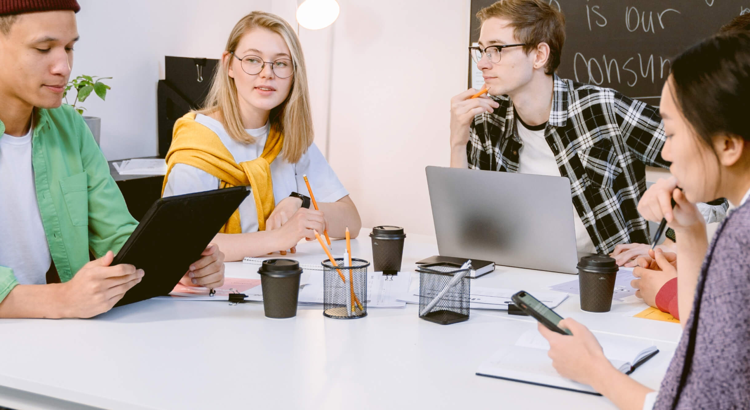 How to track leads in Google Analytics via CRM