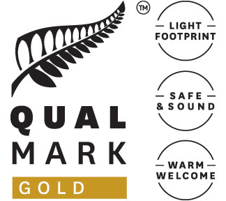 Qualmark Bronze logo