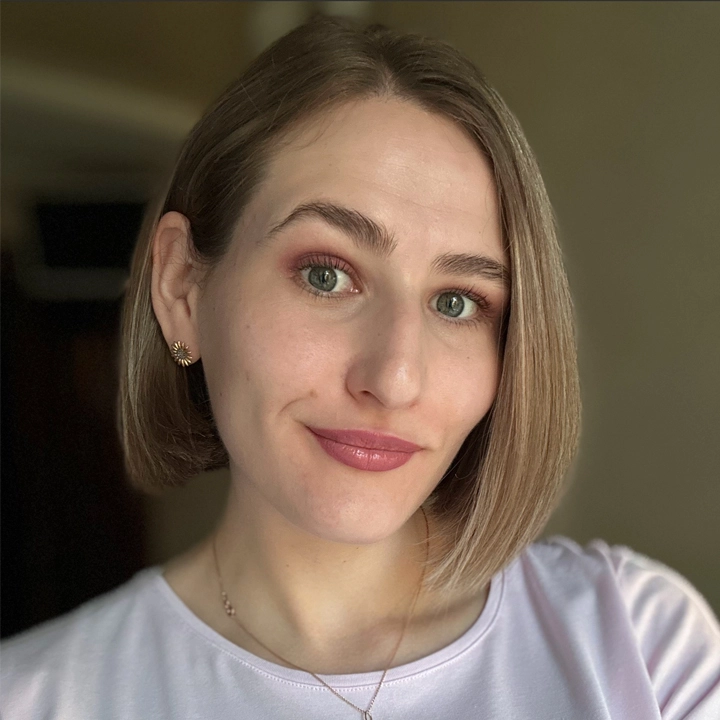 Галина Сідіченко - викладач школи малювання Хамелеон