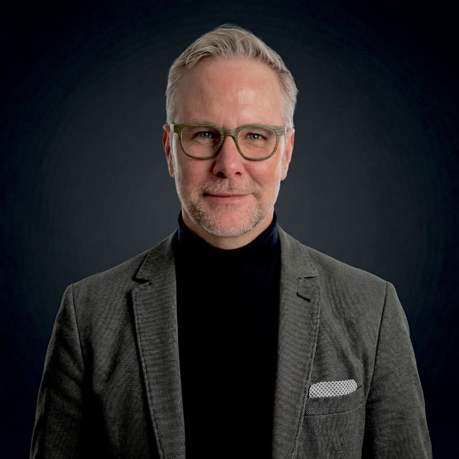 Portraitfoto von Markus Simon