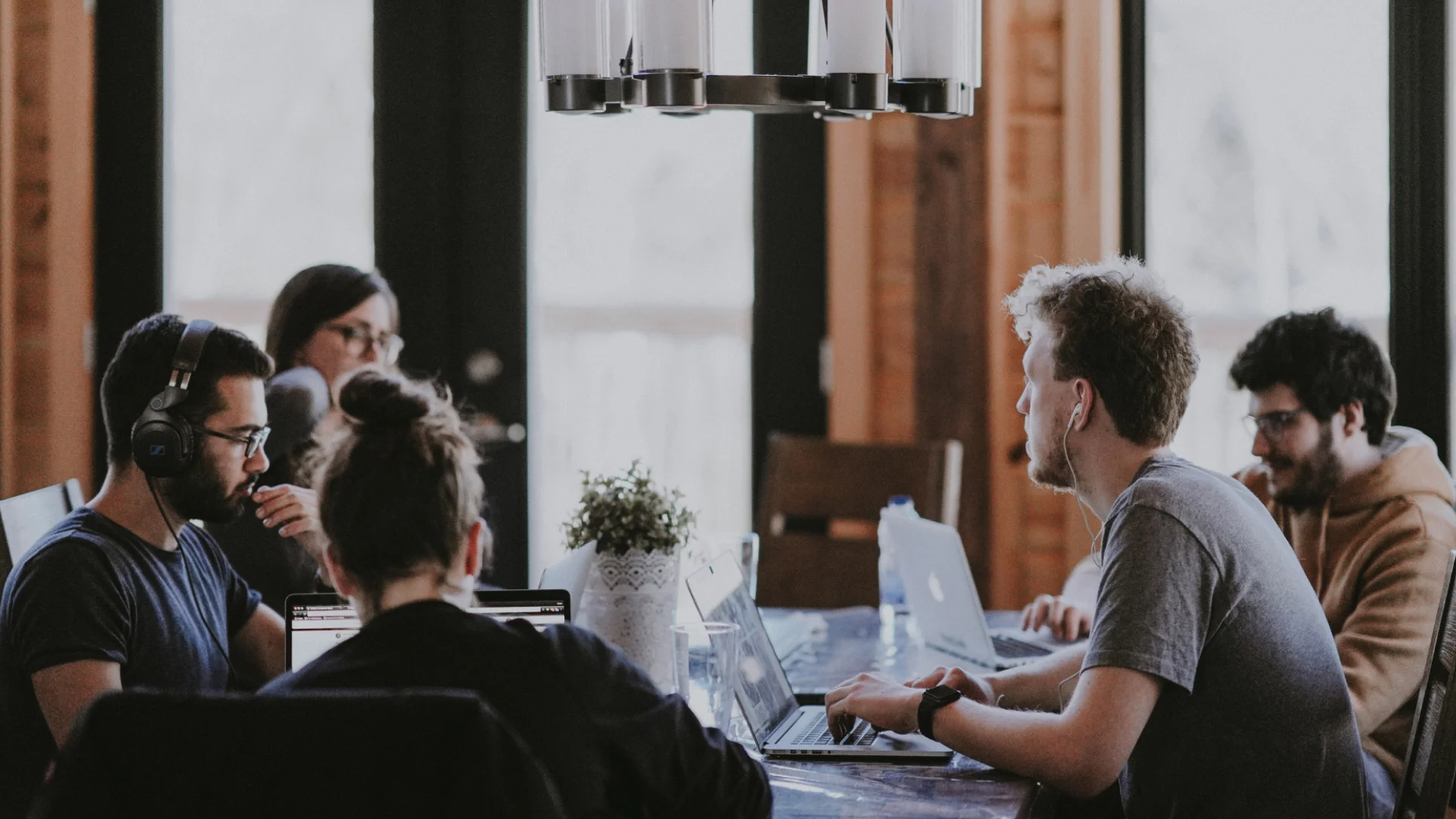 Gestión de capital humano enfocada en el desarrollo y desempeño de equipos empresariales