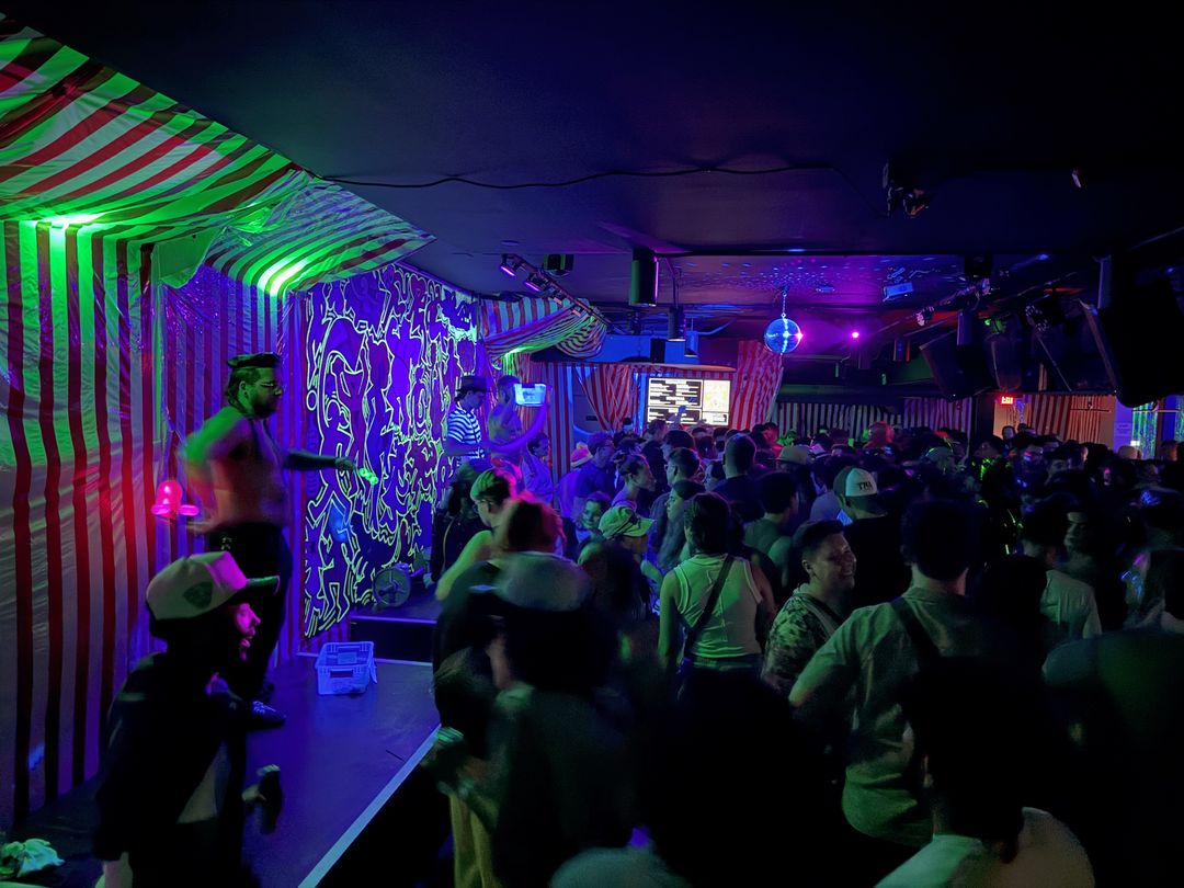Bar photo 3