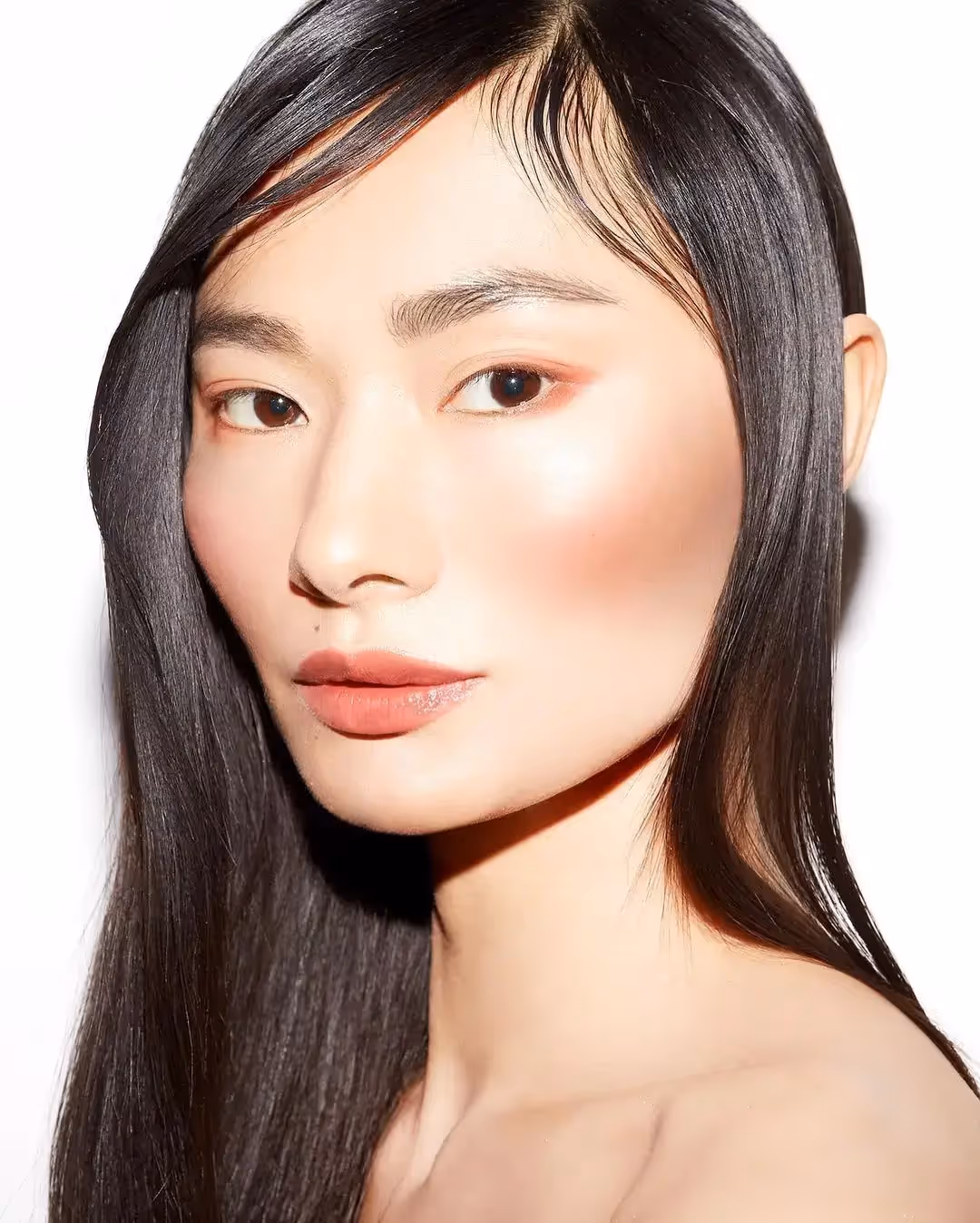 @ganabayarsaikhan in @welovecoco.
Image via @BeautyIsBoring