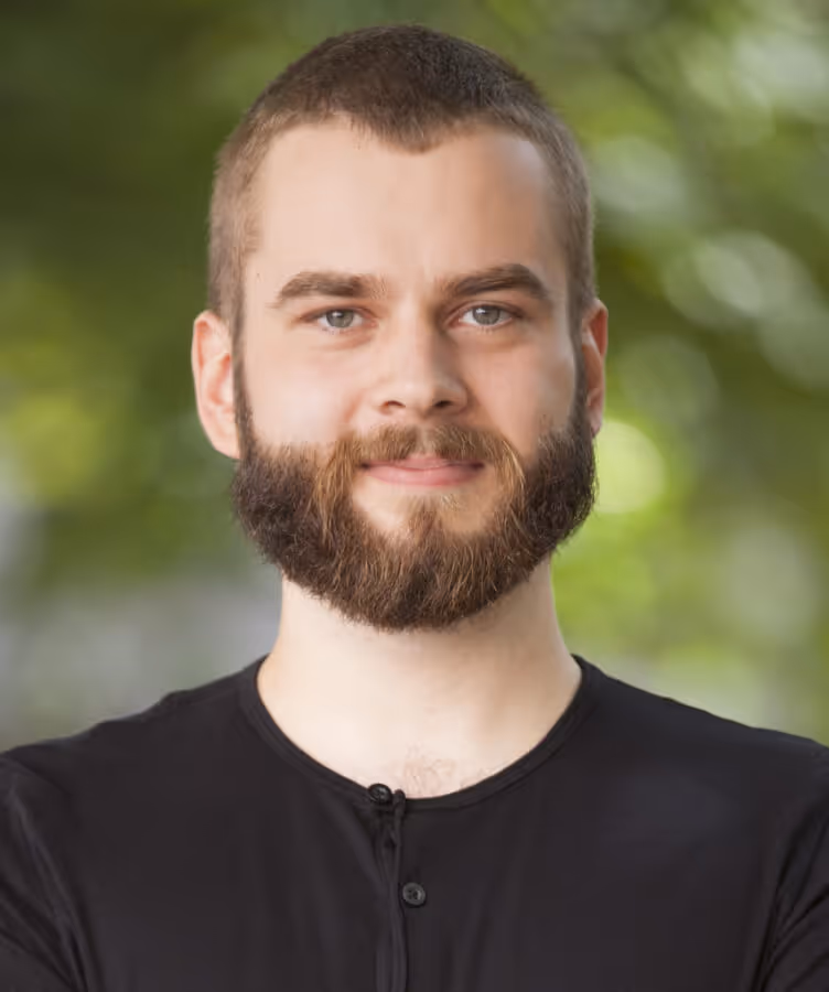 Portrait of Sascha Wechsung, business owner of oac spaces