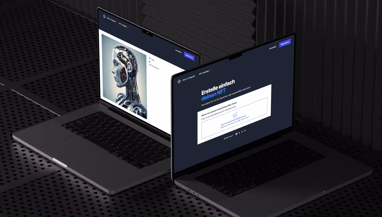 Zwei Laptops zeigen die Seite von dem Web3Register