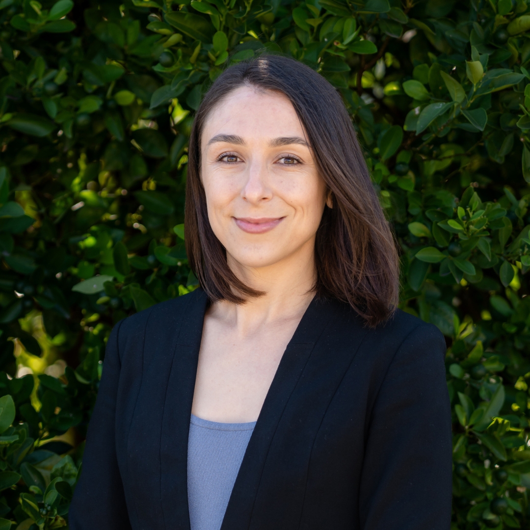 Minaali's headshot