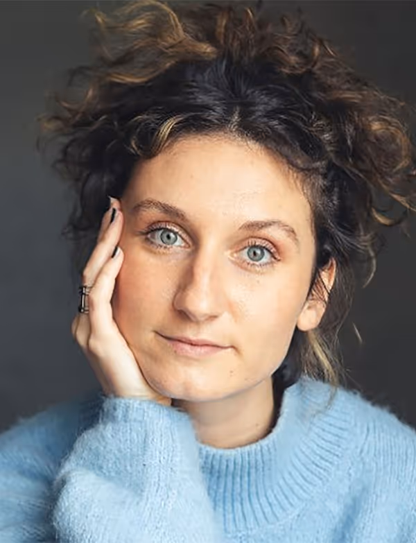 Bessie Carter thumbnail photo