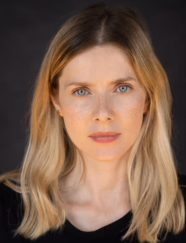 Rachel Hurd Wood thumbnail photo