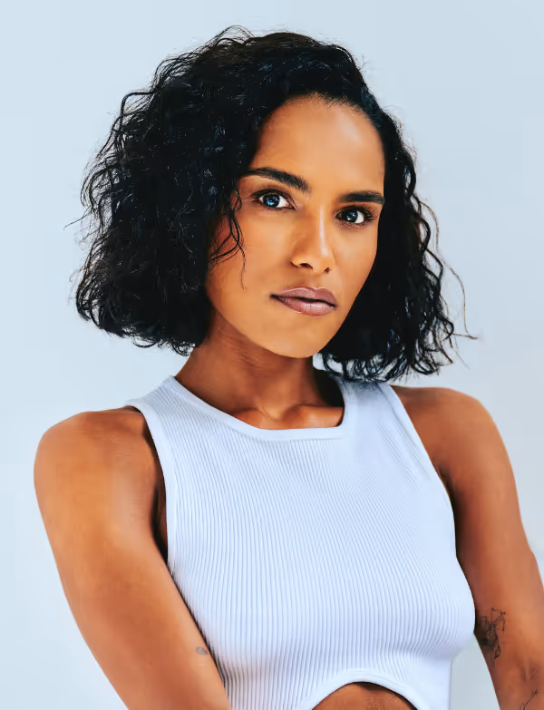 Saffron Hocking thumbnail photo