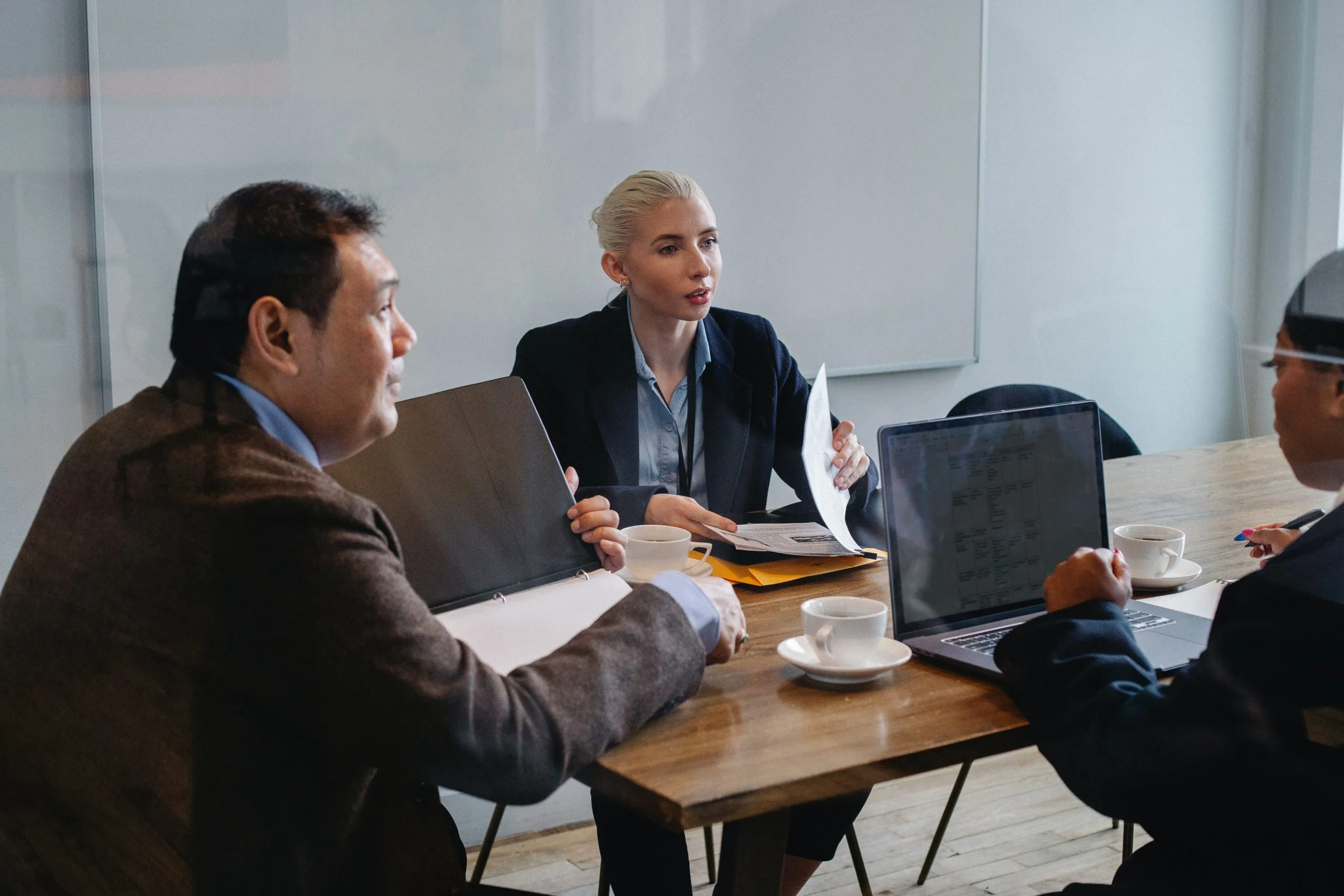 Blended learning gives you the best of both worlds: face-to-face interactions and independent online learning. This webinar shows you how!