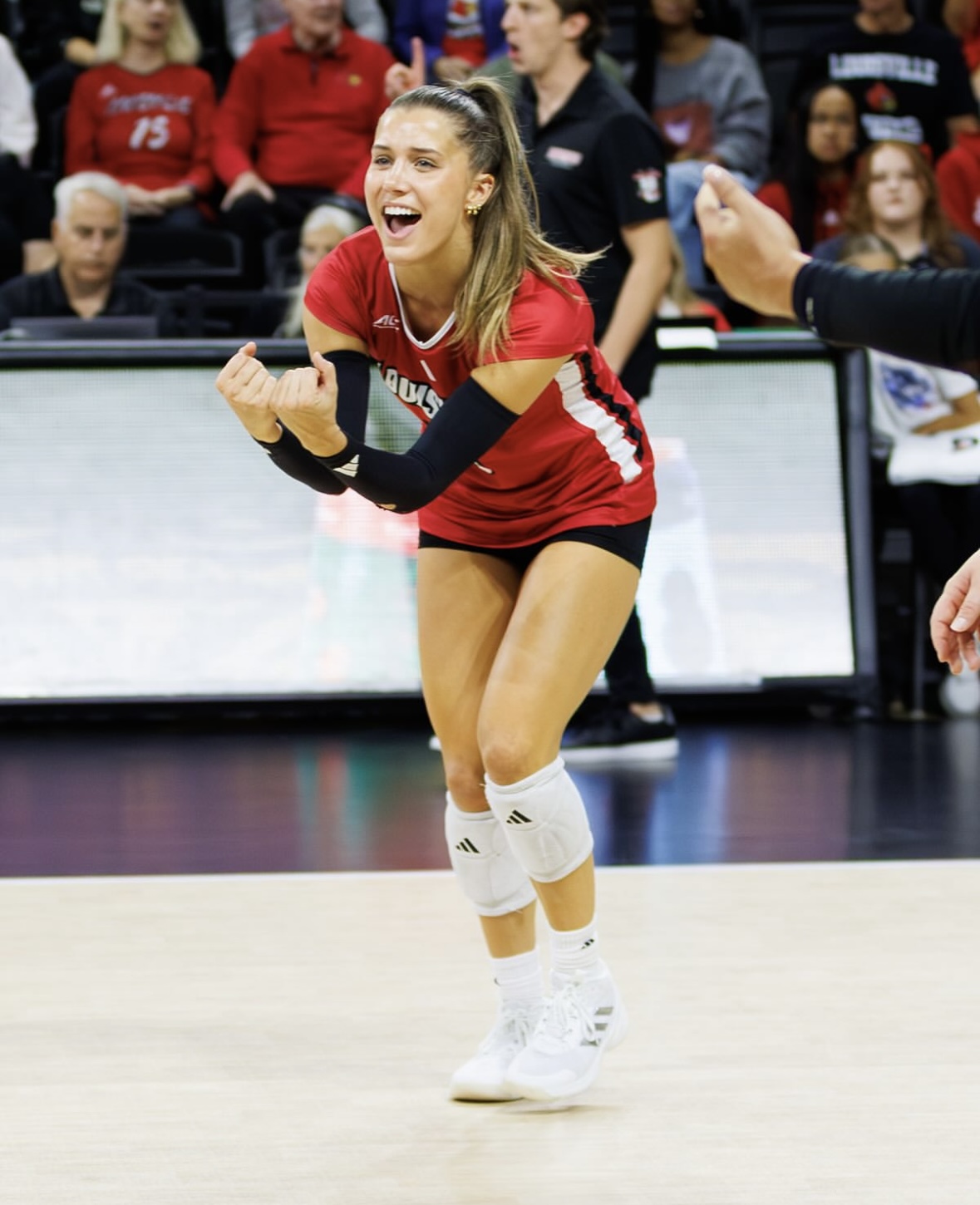 Cardinals Handle Business in Winston-Salem Behind Blackshear’s Breakout Performance