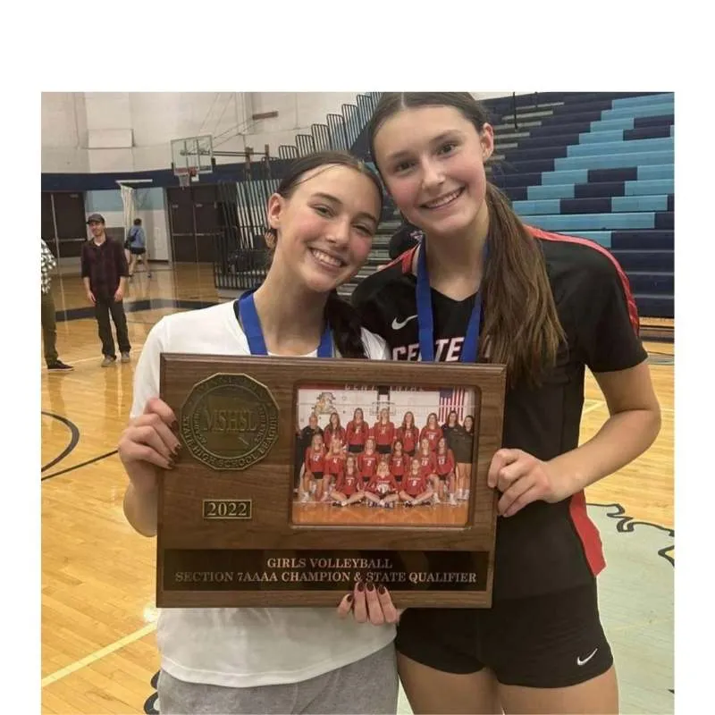 Elena Hoecke's Versatile Game Making her a Top 2026