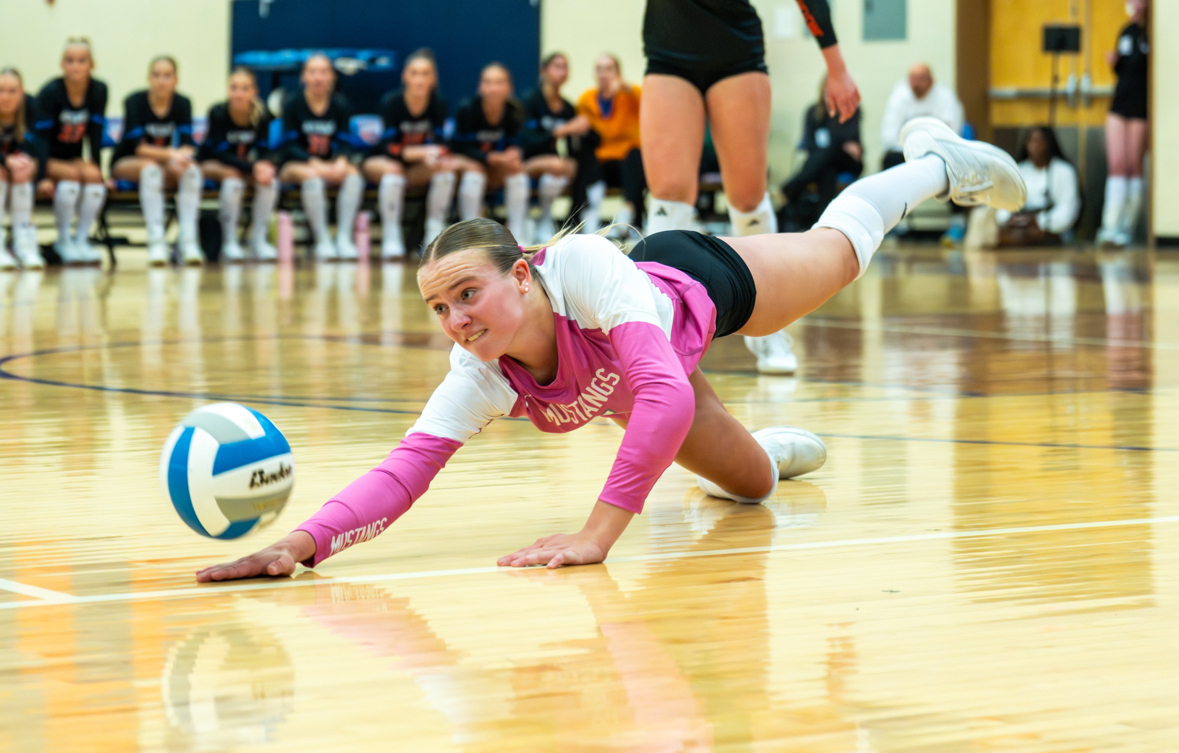 Composed Under Pressure: Baylor Dinger Delivers Strong Defensive Showing NIT Day 2