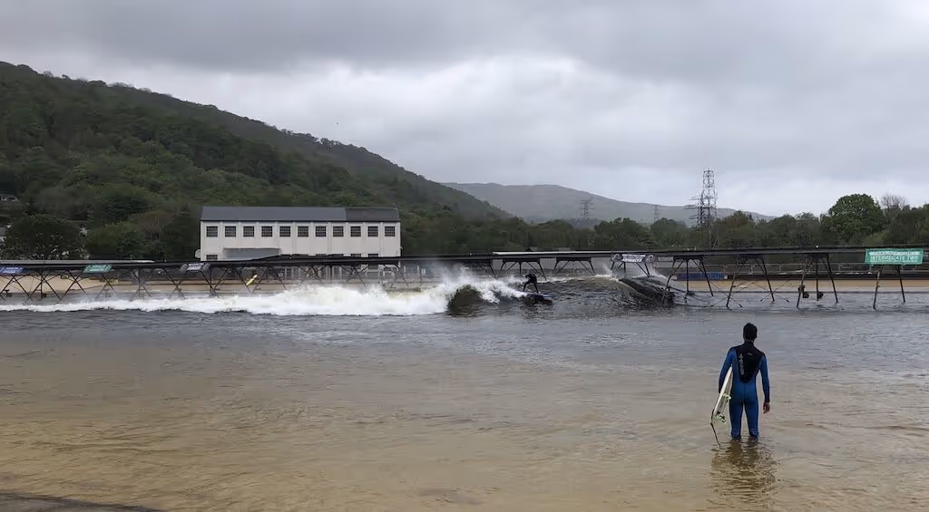Surf Snowdonia