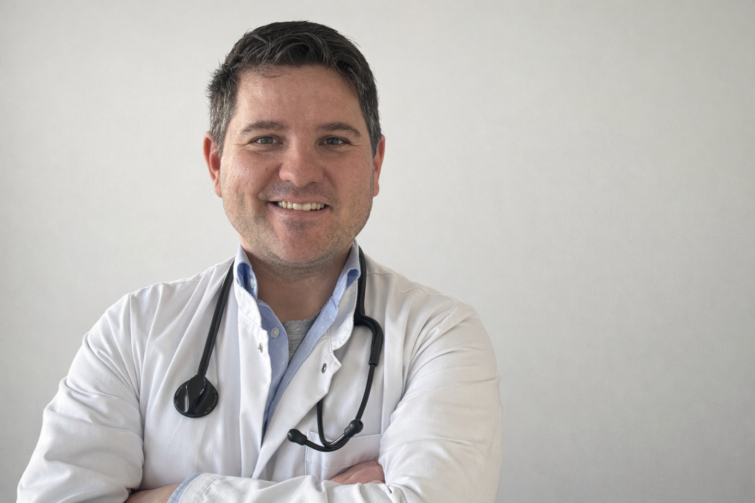 Д-р Николаос Циплакис