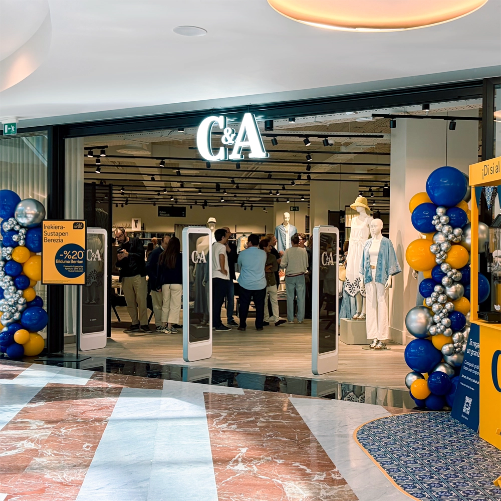 C&A