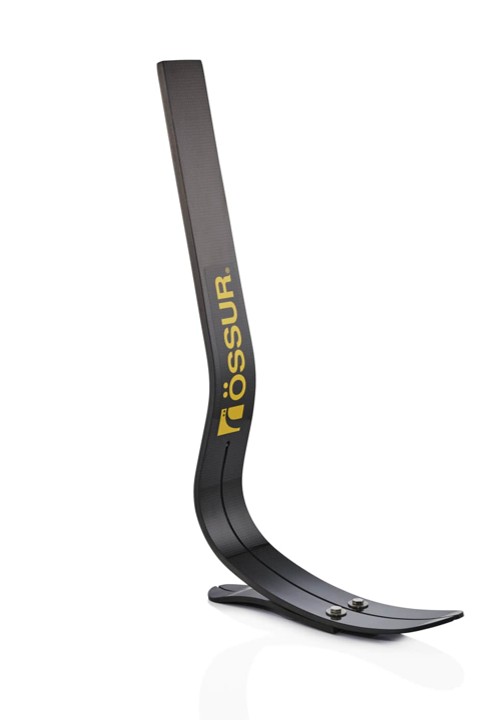 Black carbon fiber prosthetic running blade with the brand name Össur in yellow on the side.