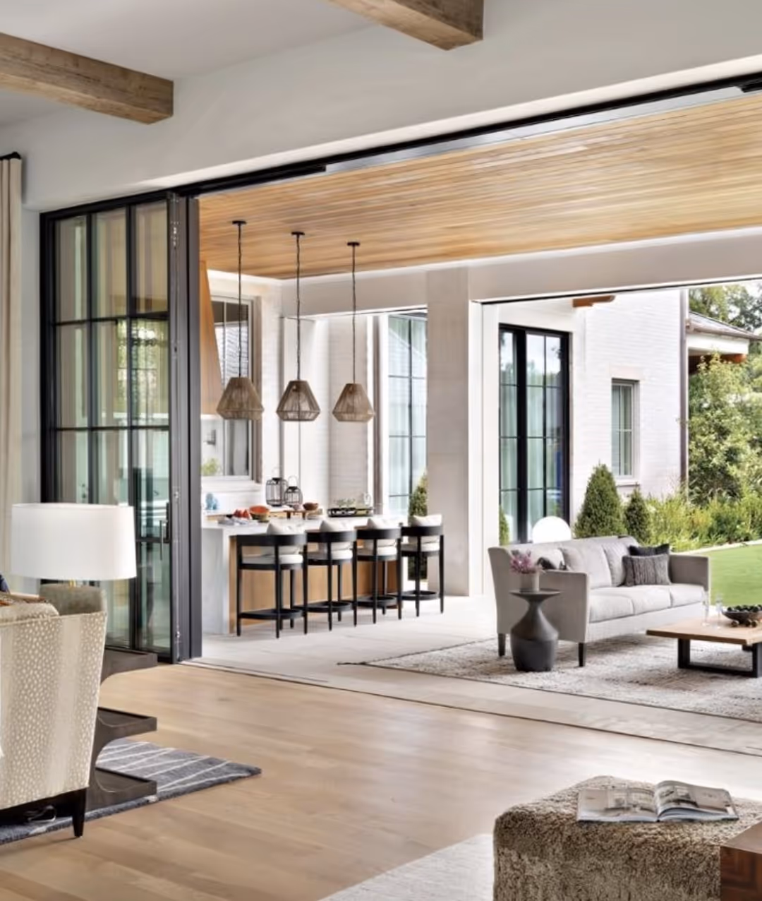 Seamless Indoor-Outdoor Living Design
