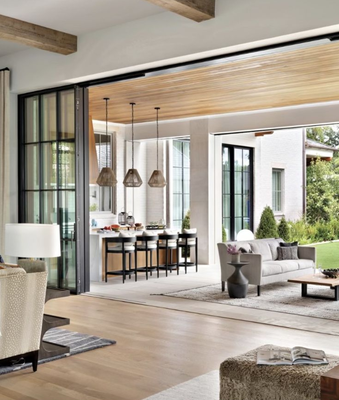 Seamless Indoor-Outdoor Living Design