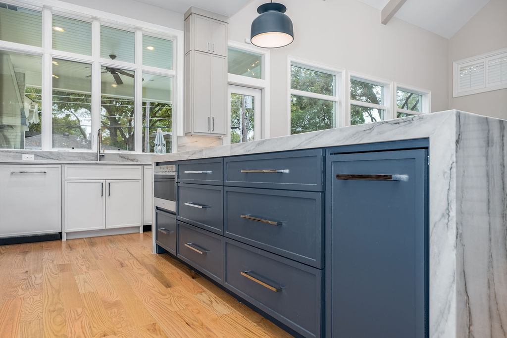 Custom Cabinetry and Layout Design | Dallas