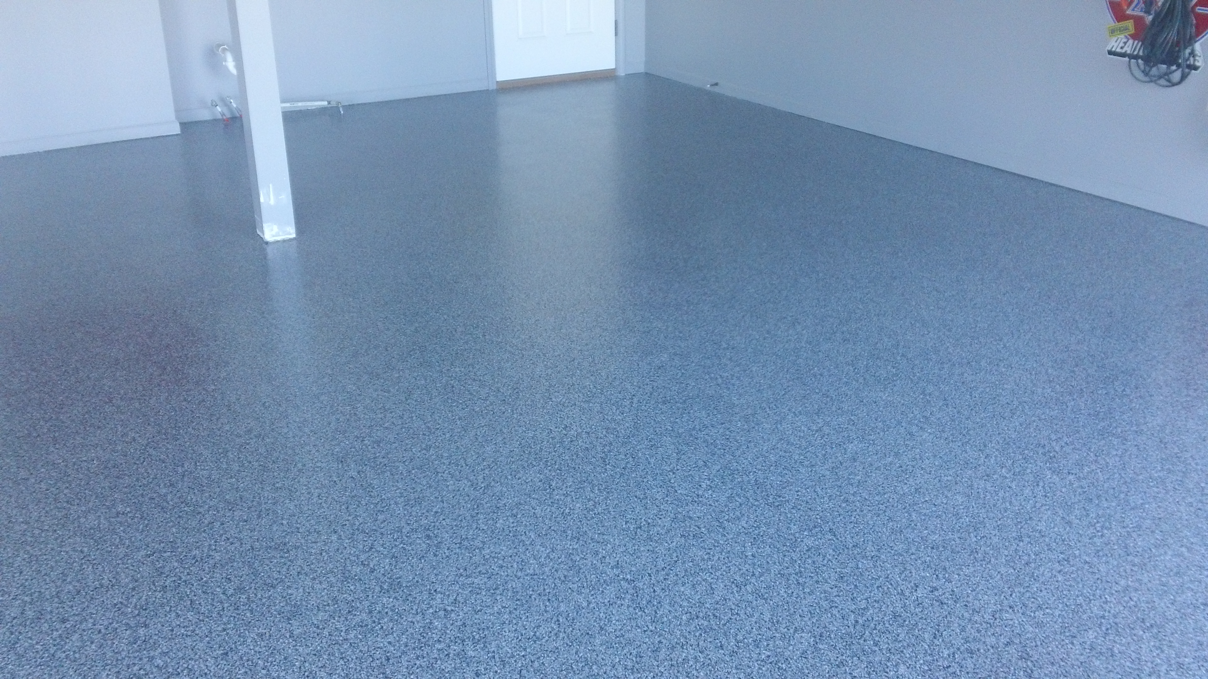 Garage with Epoxy as the Base Coat and Polyaspartic as the Top Coat