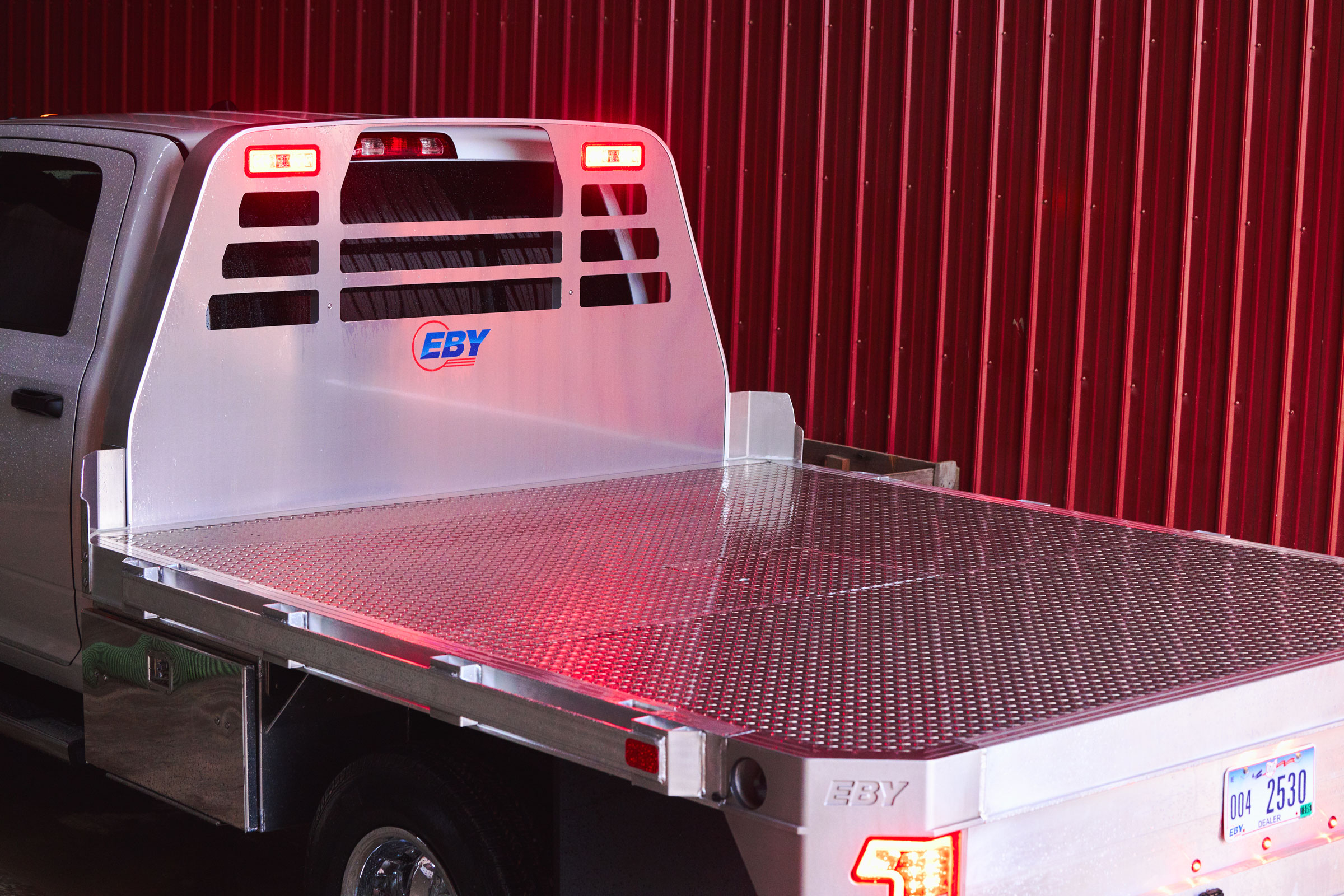 Eby BIG COUNTRY Flat Bed Towing Body