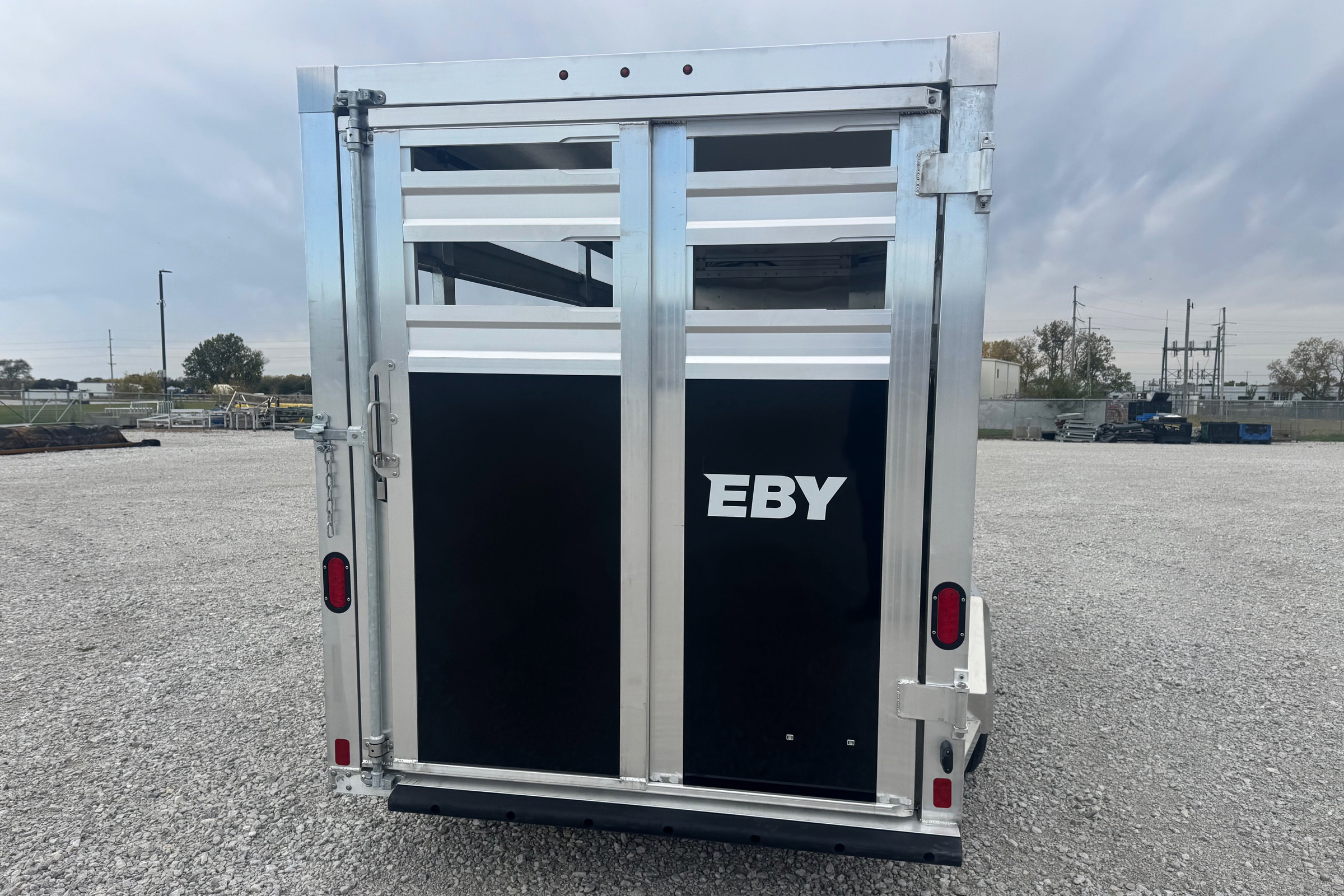 Eby '38 Special - Bumper hitch livestock trailer - Midnight Black - Rear 