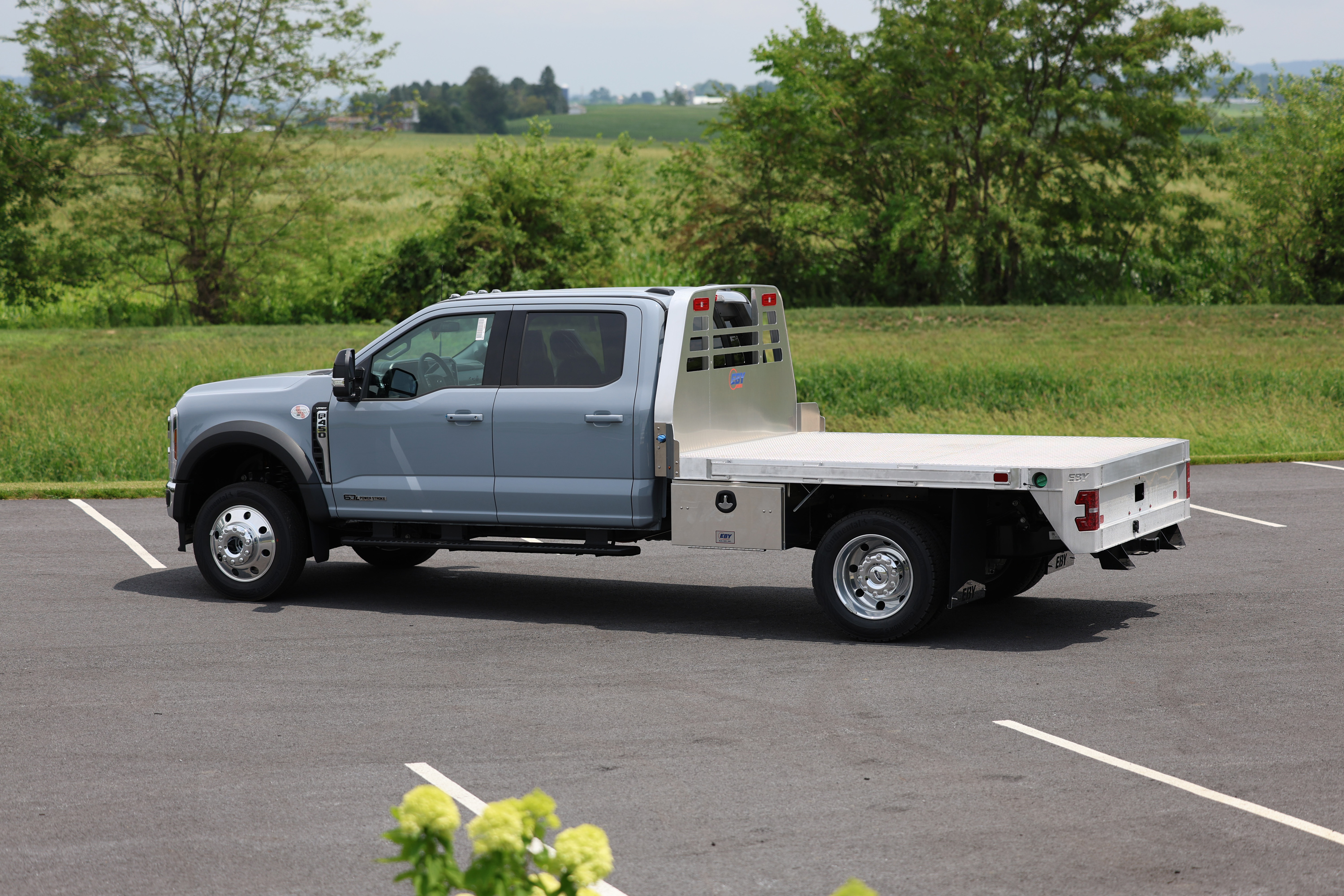 Eby BIG COUNTRY Flat Bed Towing Body