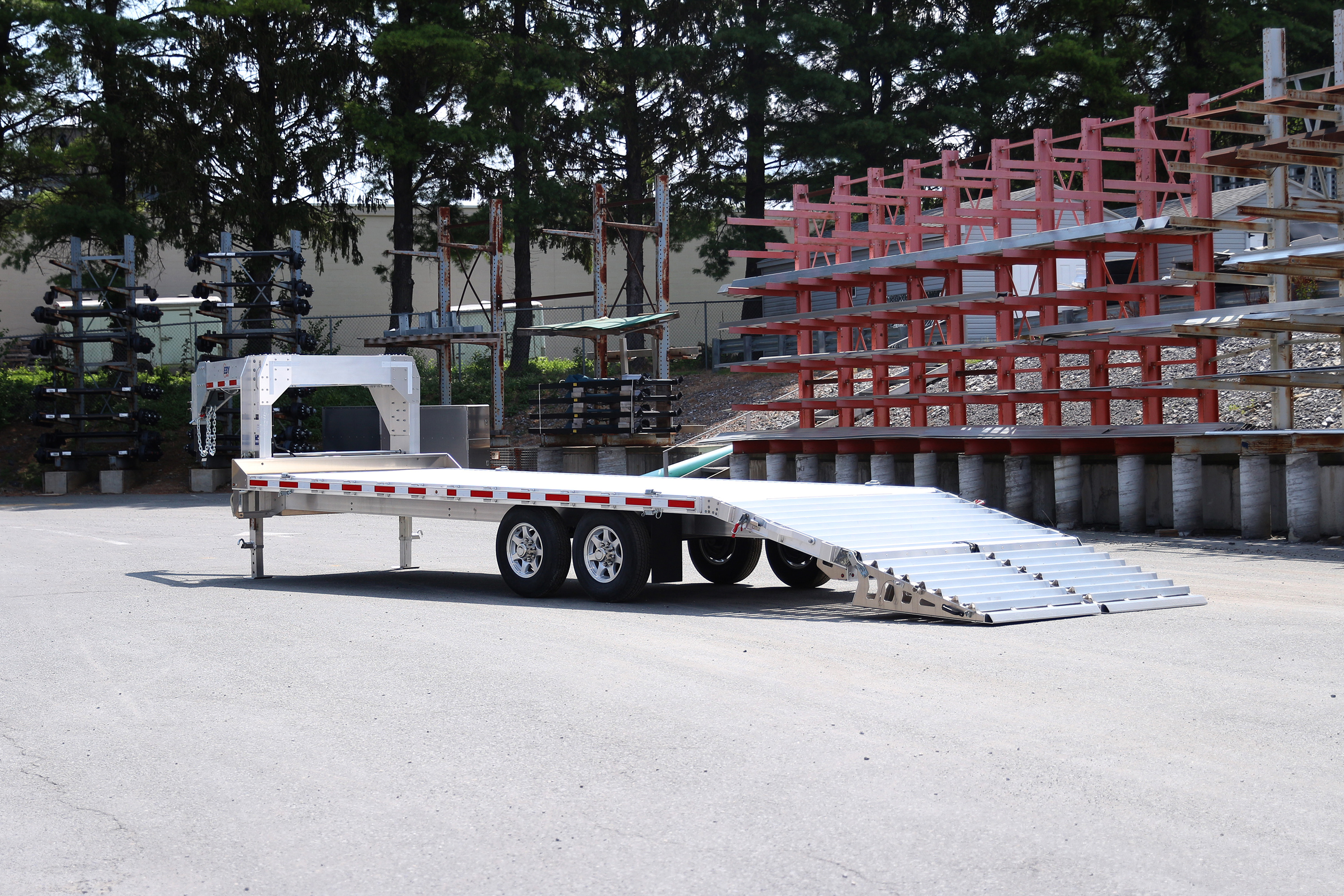 Eby GN16K Gooseneck Aluminum Equipment Trailer