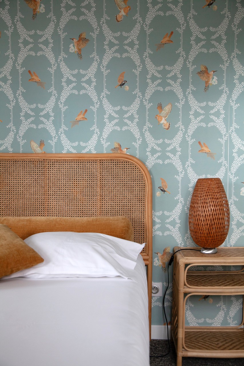 Supérieure 1 à 4 personnes