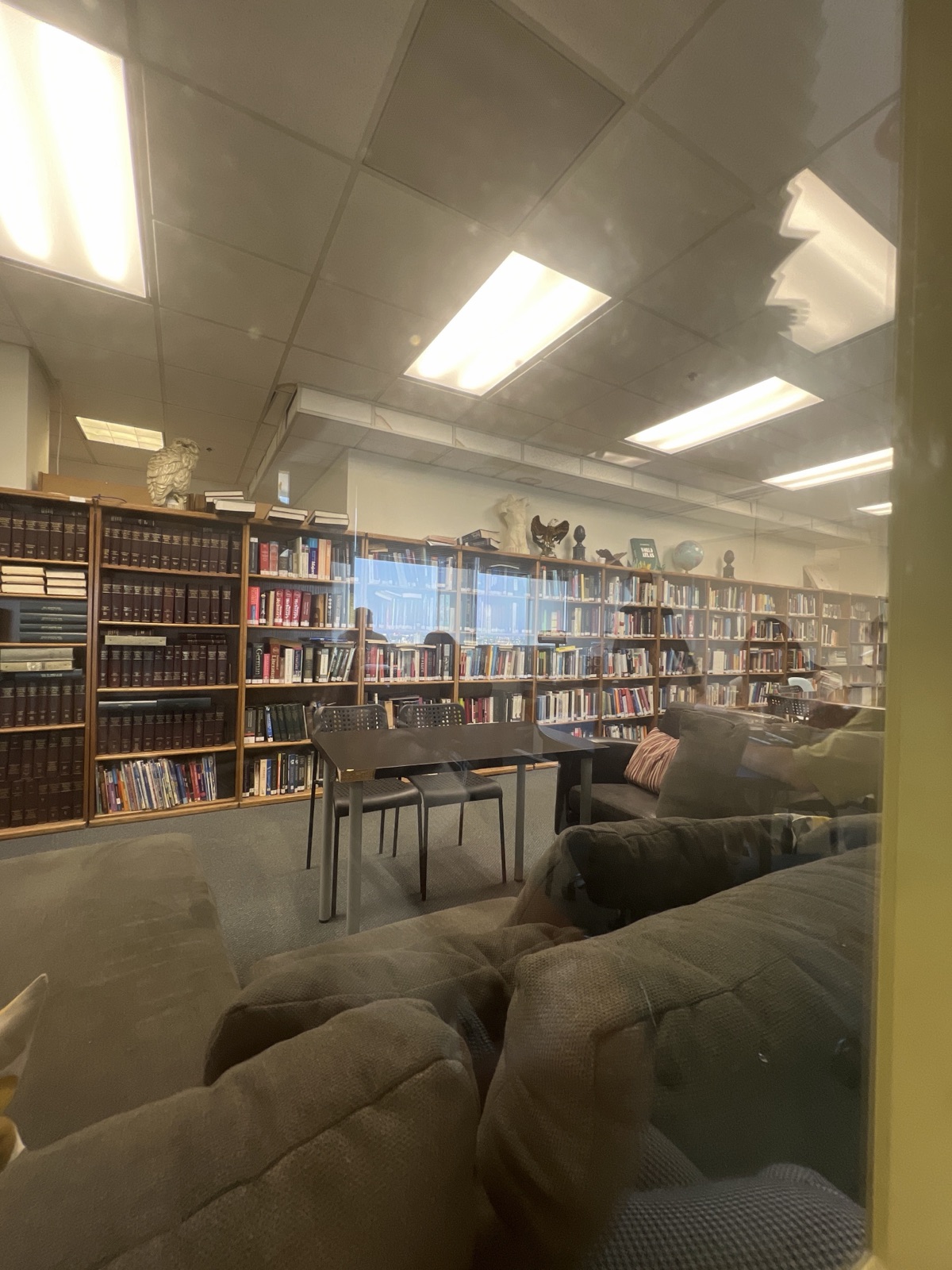 CWC campus library and study lounge for ESL students